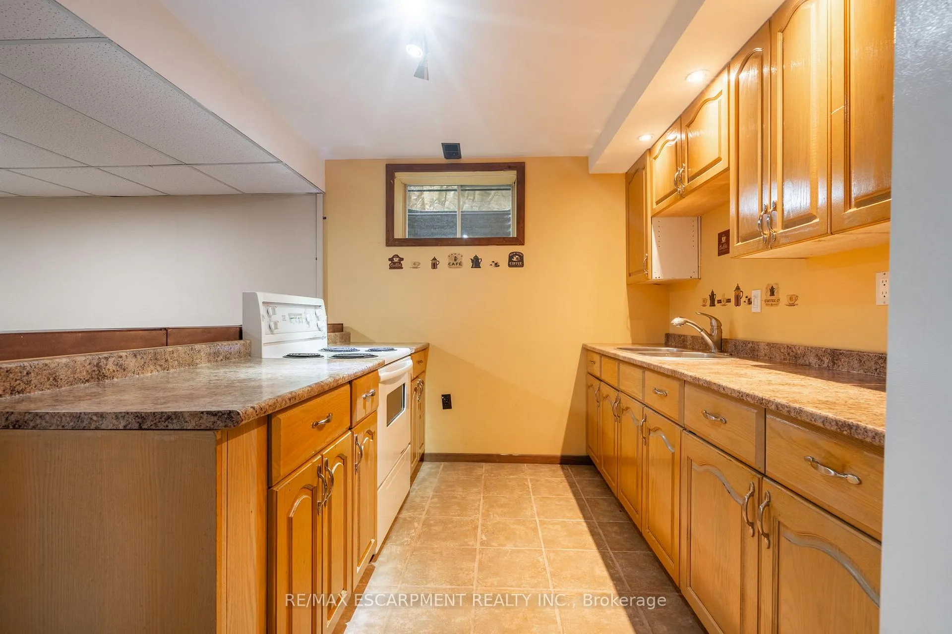 Photo 42 of 7575 Milburough Line, Milton, Rural Milton West — HOMEH