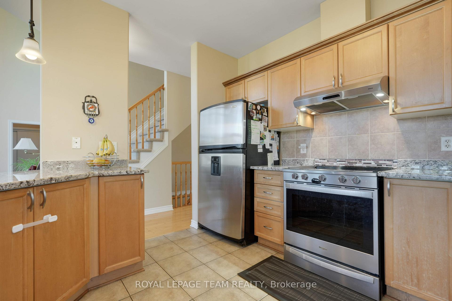 Photo 9 of 66 Woliston Crescent, Ottawa, Kanata - Morgan's Grant/South March — HOMEH
