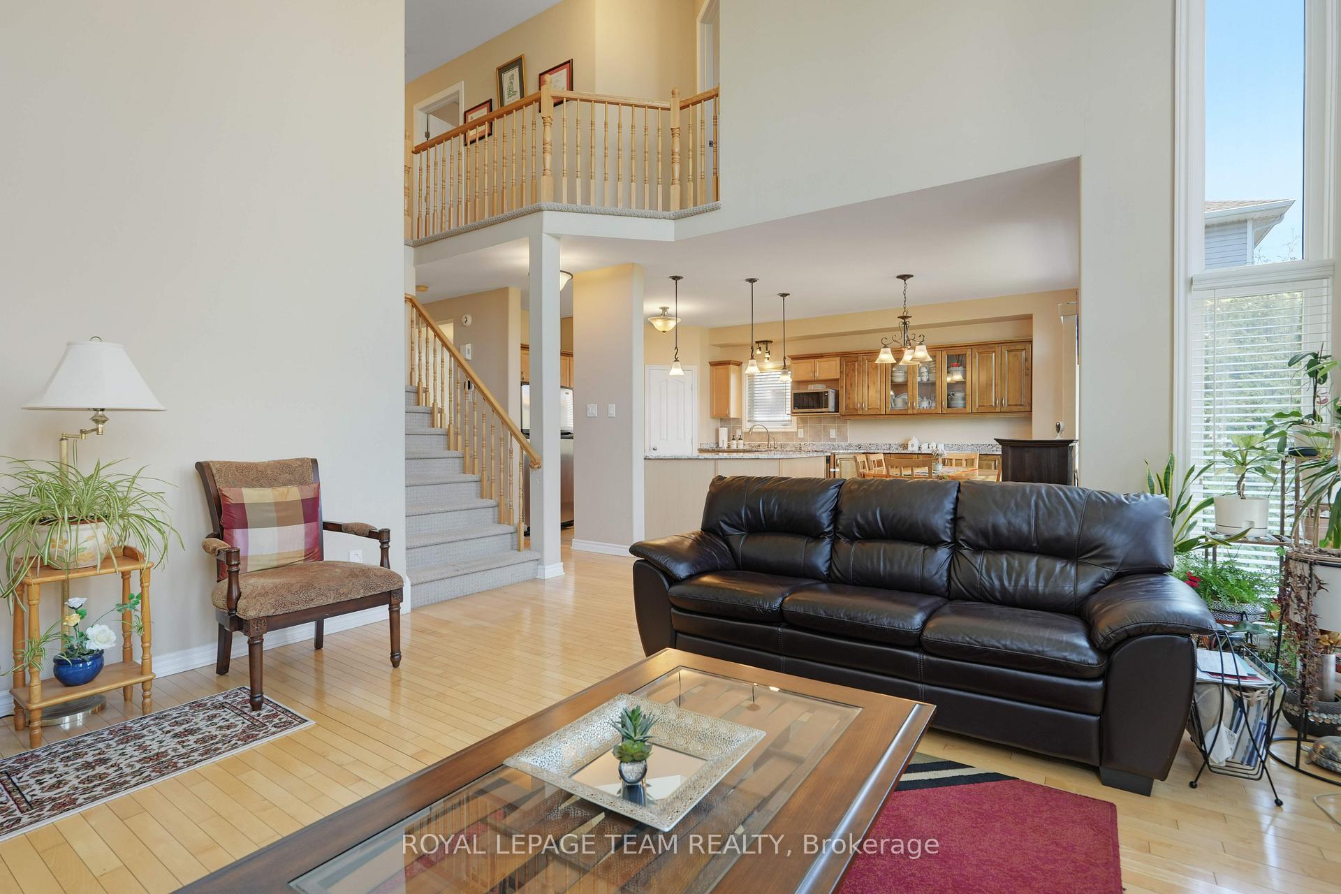 Photo 16 of 66 Woliston Crescent, Ottawa, Kanata - Morgan's Grant/South March — HOMEH