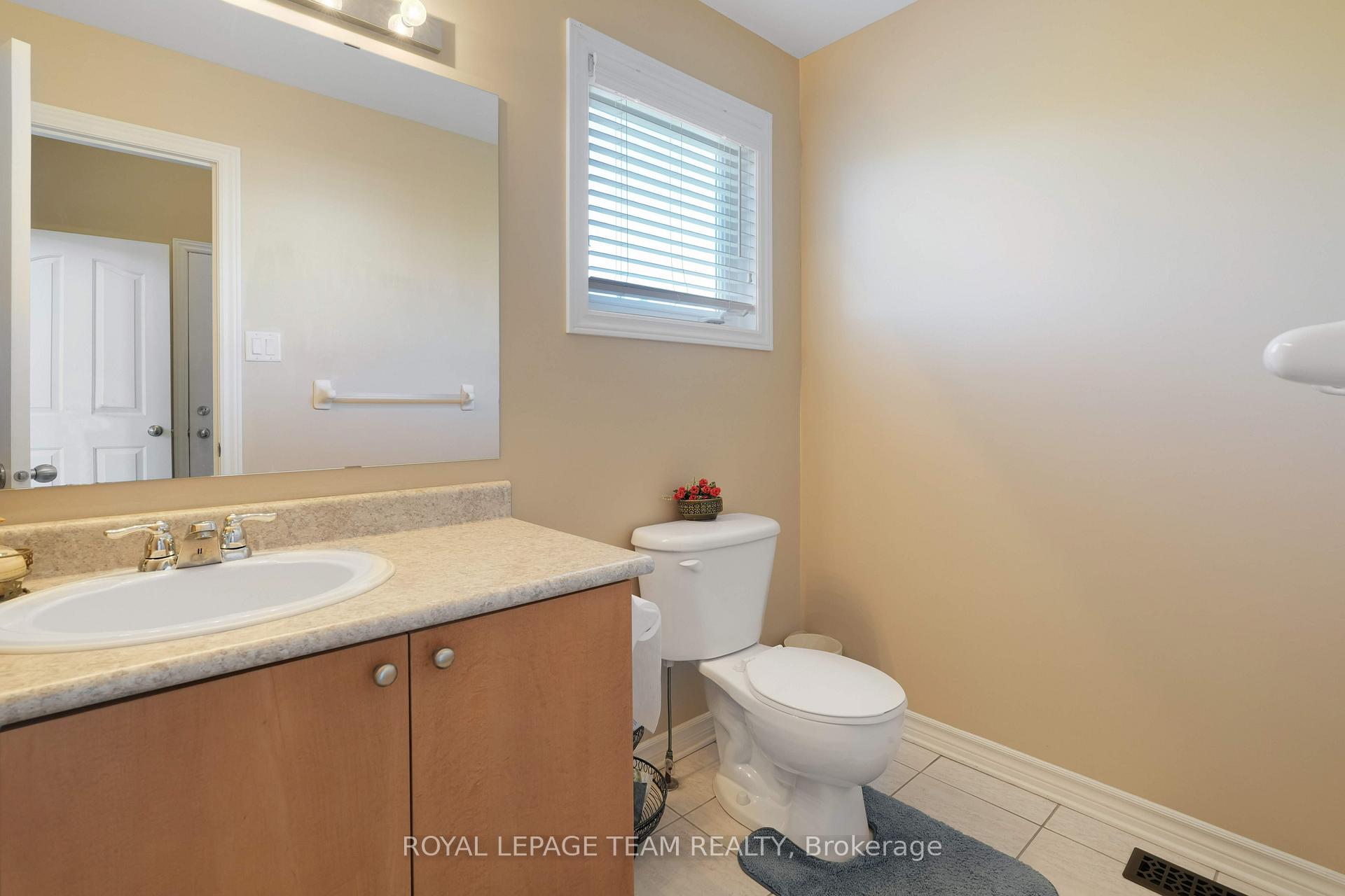 Photo 17 of 66 Woliston Crescent, Ottawa, Kanata - Morgan's Grant/South March — HOMEH