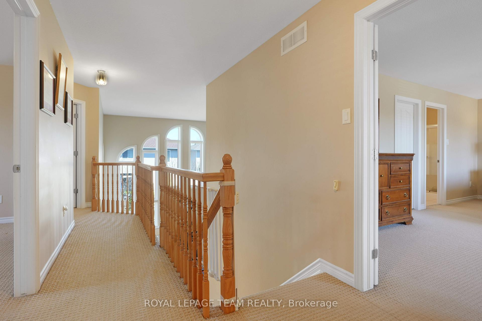 Photo 18 of 66 Woliston Crescent, Ottawa, Kanata - Morgan's Grant/South March — HOMEH