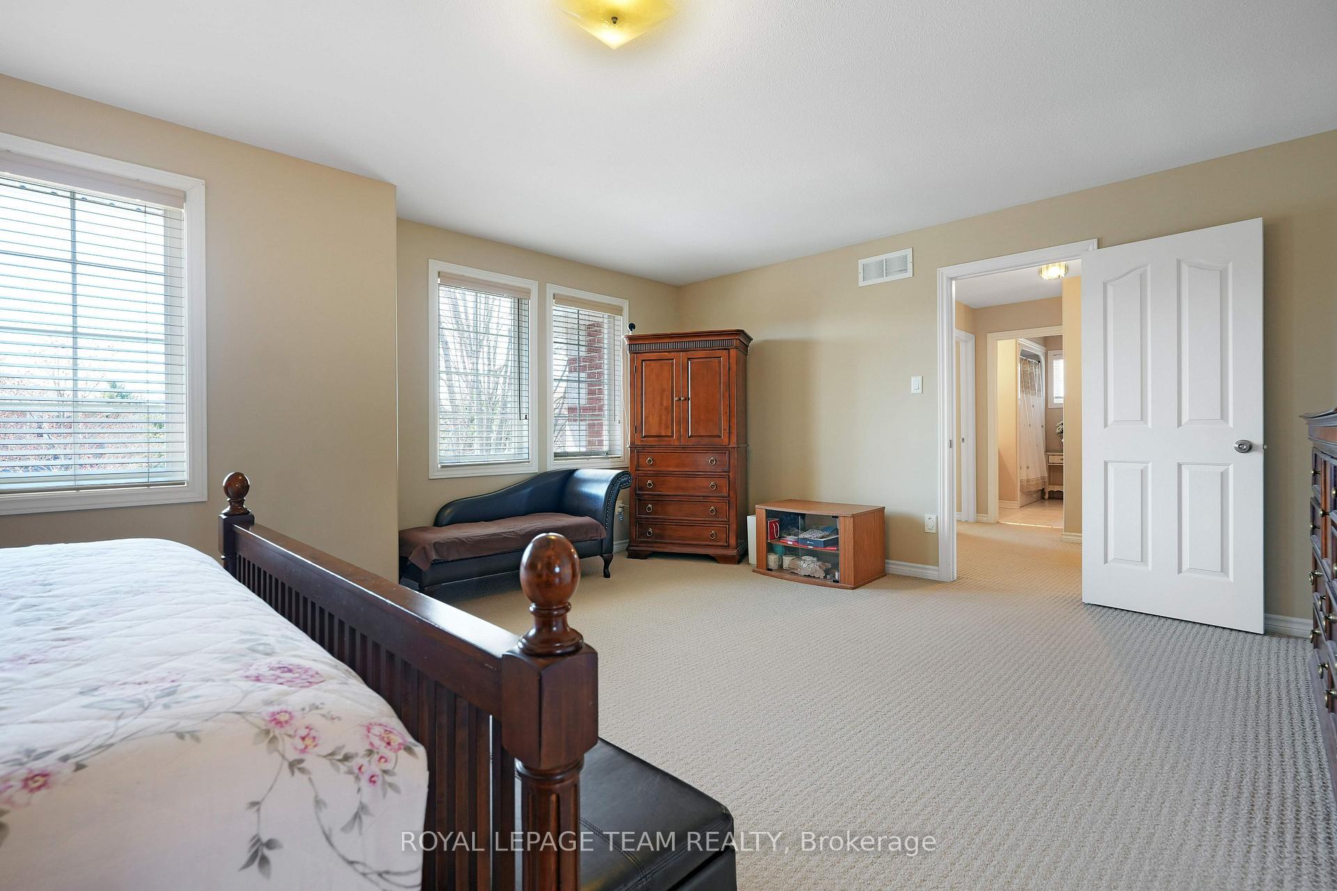 Photo 22 of 66 Woliston Crescent, Ottawa, Kanata - Morgan's Grant/South March — HOMEH