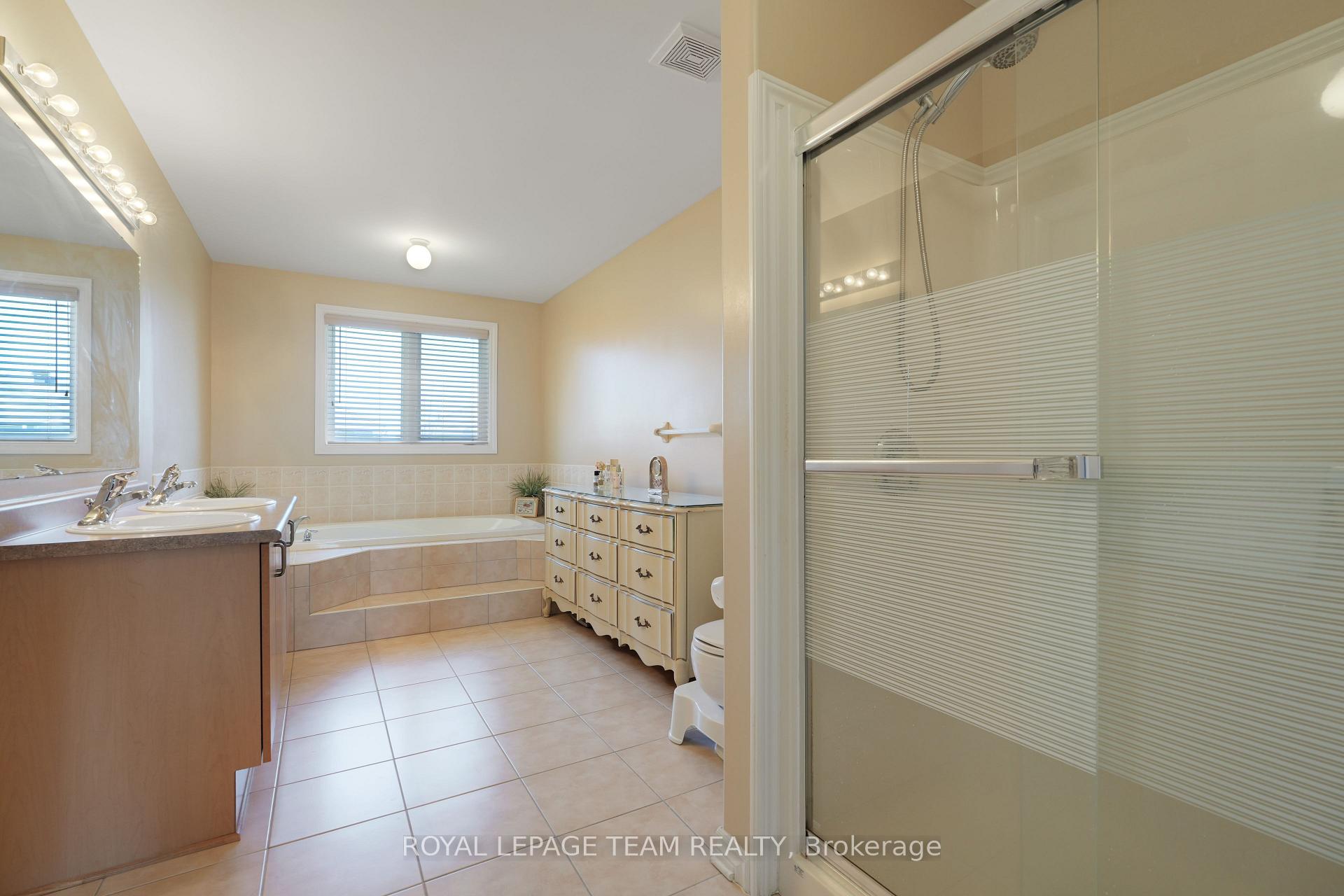Photo 23 of 66 Woliston Crescent, Ottawa, Kanata - Morgan's Grant/South March — HOMEH