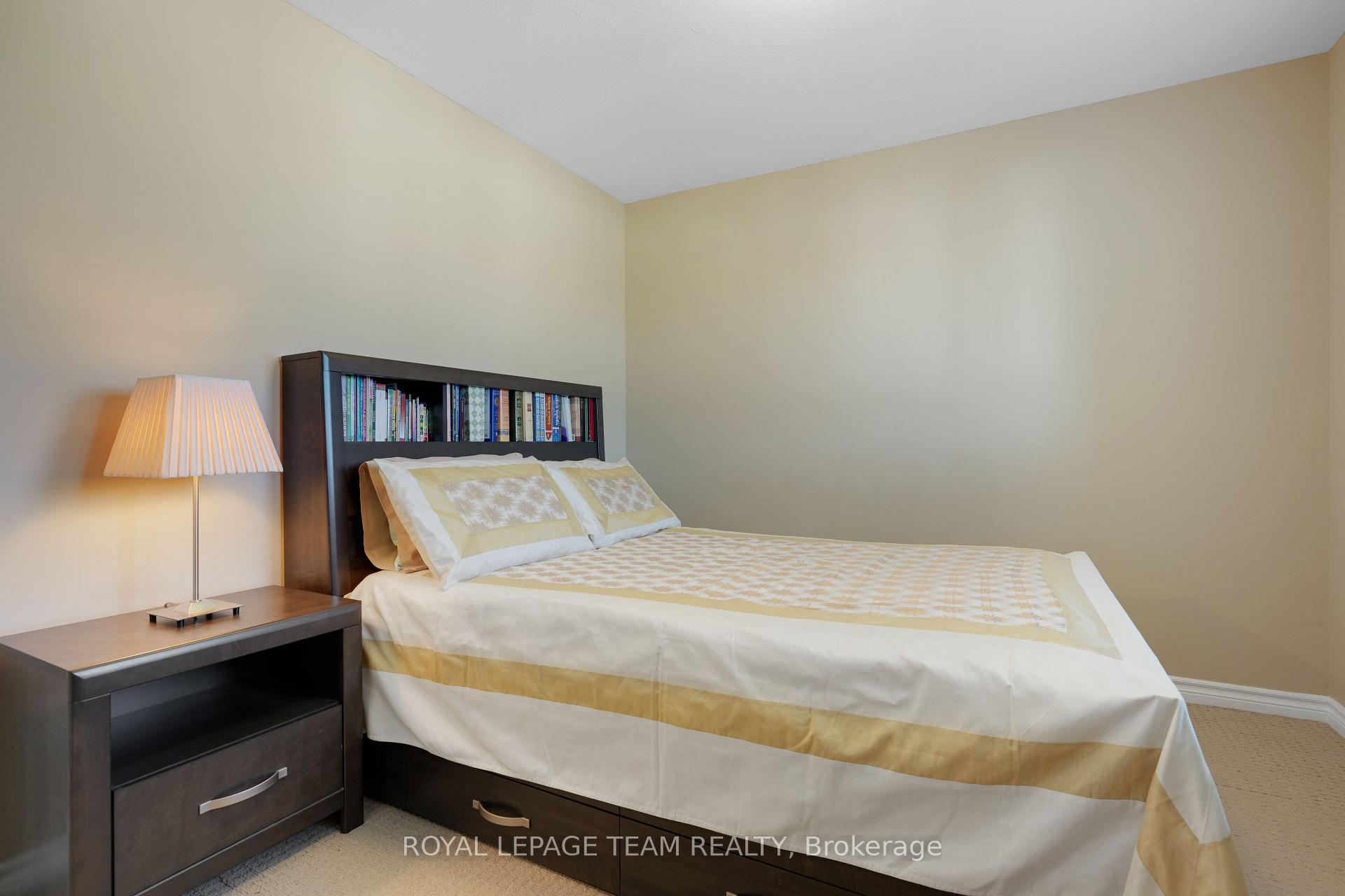 Photo 30 of 66 Woliston Crescent, Ottawa, Kanata - Morgan's Grant/South March — HOMEH