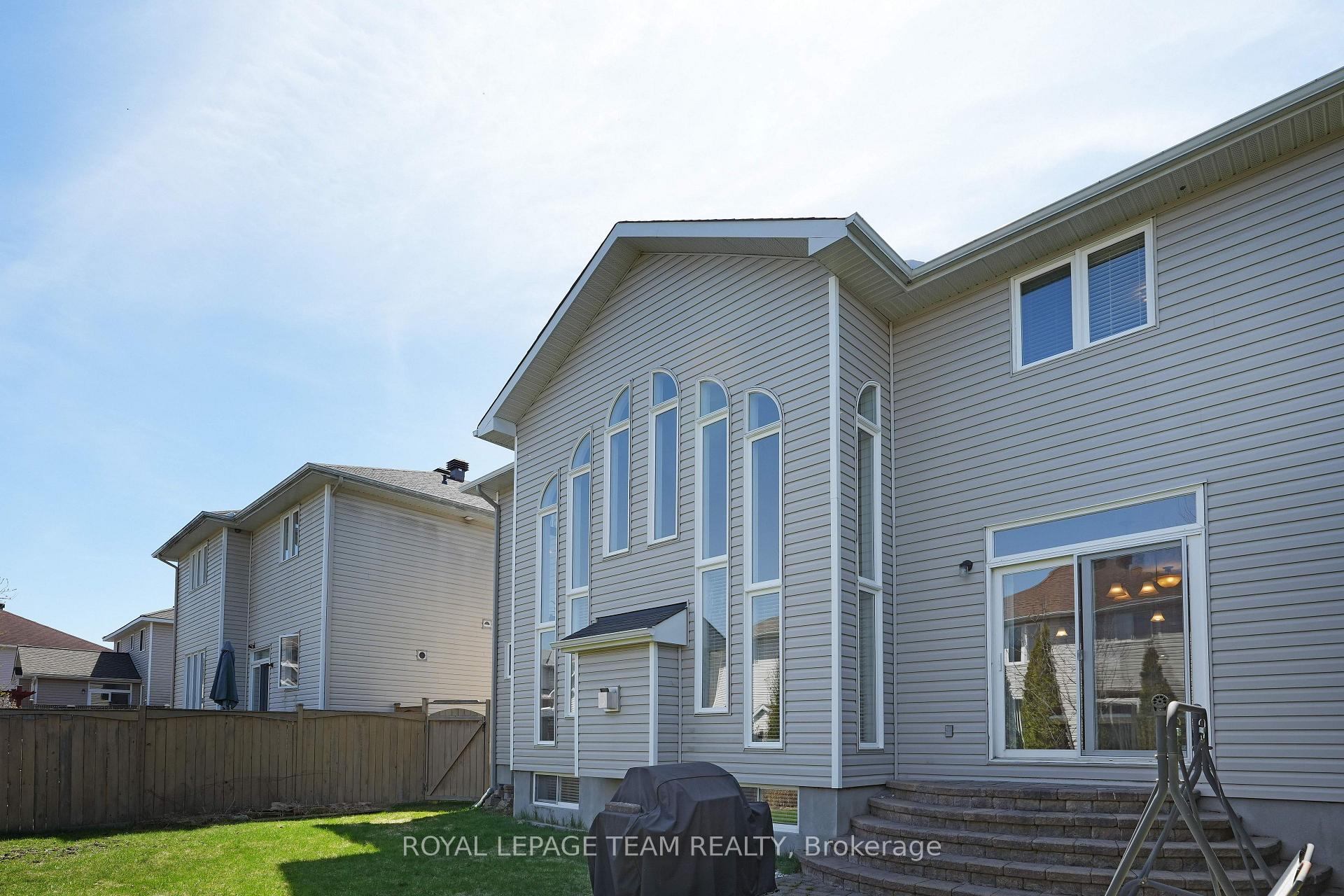 Photo 37 of 66 Woliston Crescent, Ottawa, Kanata - Morgan's Grant/South March — HOMEH