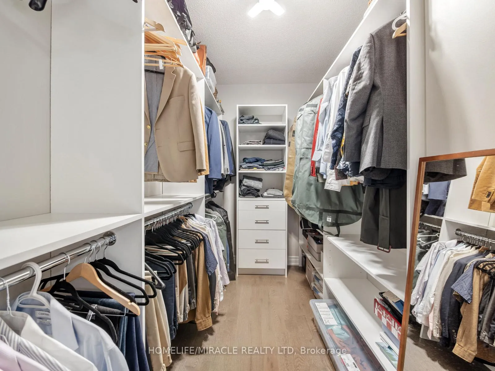 Photo 25 of 10 Erintown Crescent, Brampton, Toronto Gore Rural Estate — HOMEH