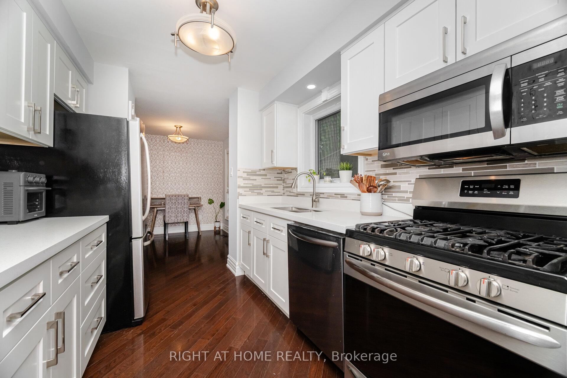 Photo 14 of 526 Holly Avenue, Milton, Timberlea — HOMEH