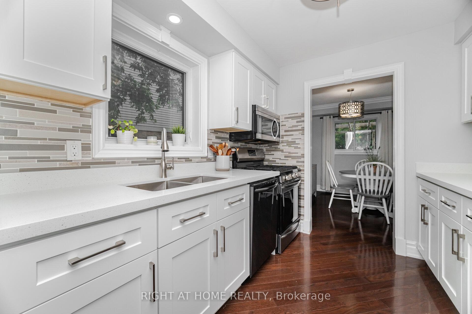 Photo 15 of 526 Holly Avenue, Milton, Timberlea — HOMEH
