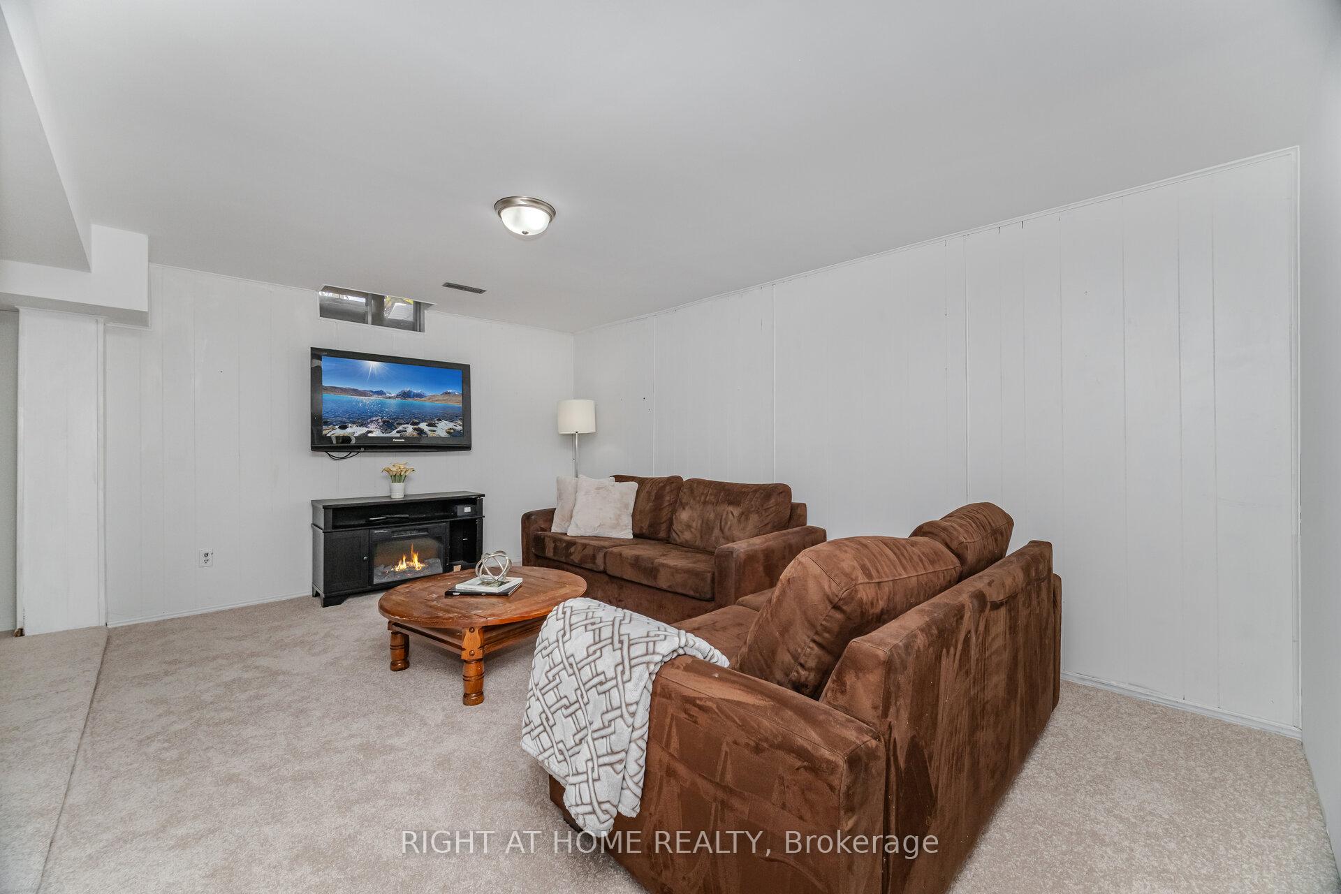 Photo 32 of 526 Holly Avenue, Milton, Timberlea — HOMEH