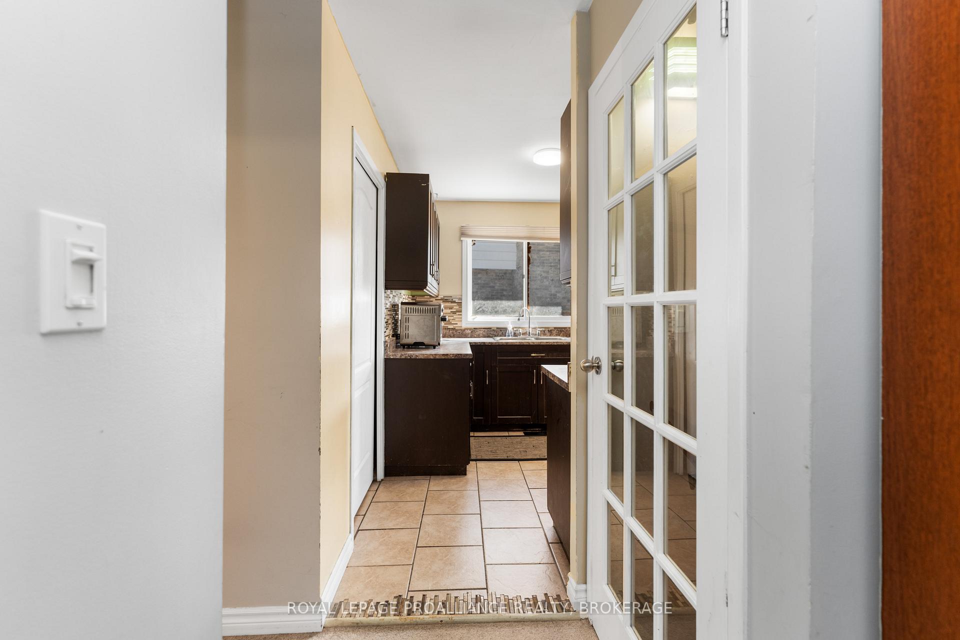 Photo 11 of 778 Cedarwood Drive, Kingston, City Northwest — HOMEH