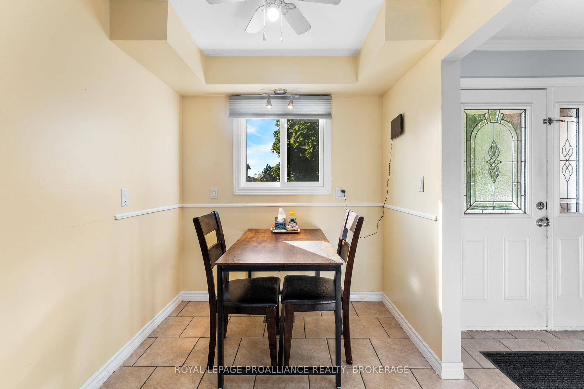 Photo 16 of 778 Cedarwood Drive, Kingston, City Northwest — HOMEH
