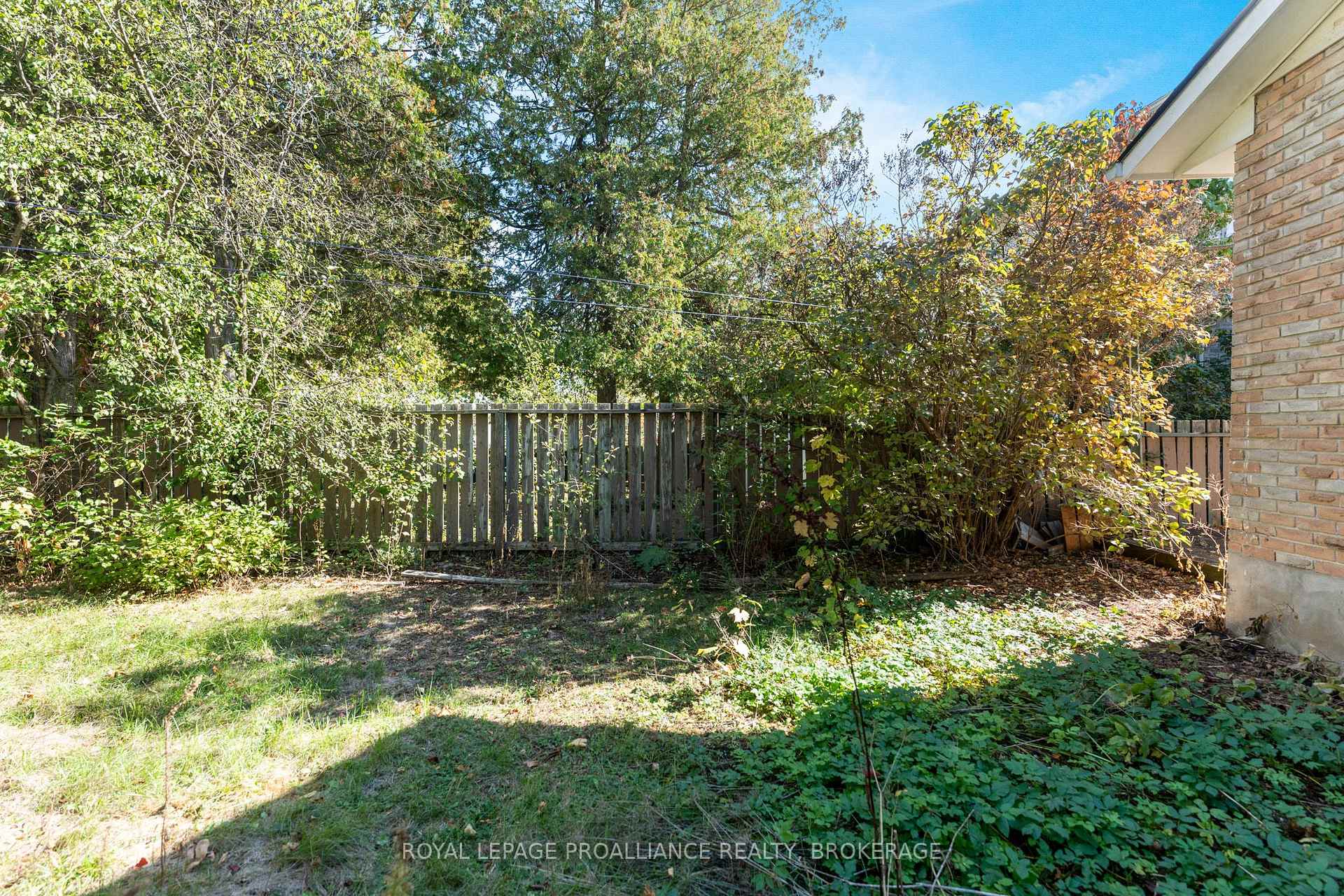 Photo 45 of 778 Cedarwood Drive, Kingston, City Northwest — HOMEH