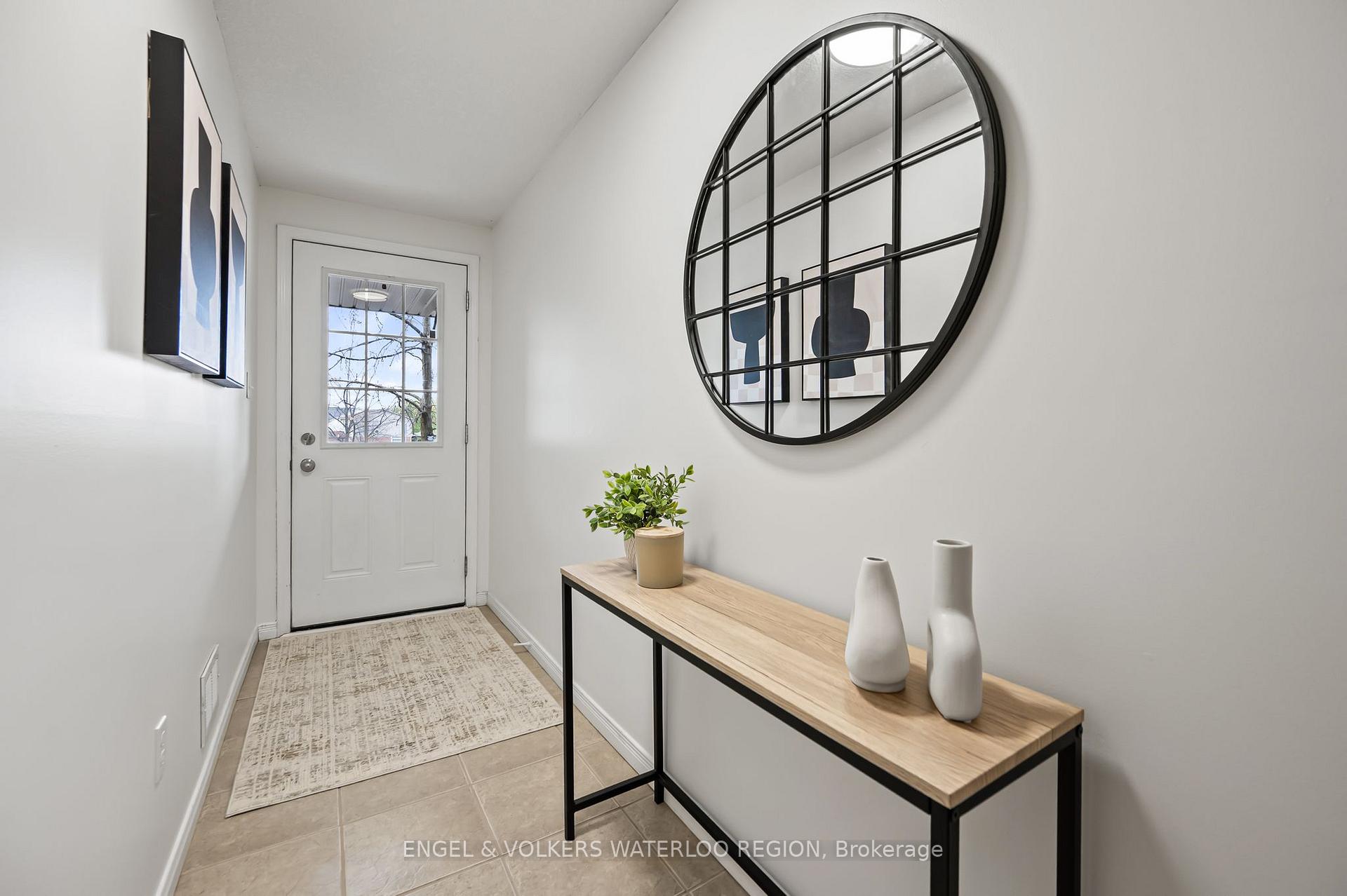 Photo 5 of Unit B8, 155 Highland Crescent, Kitchener — HOMEH