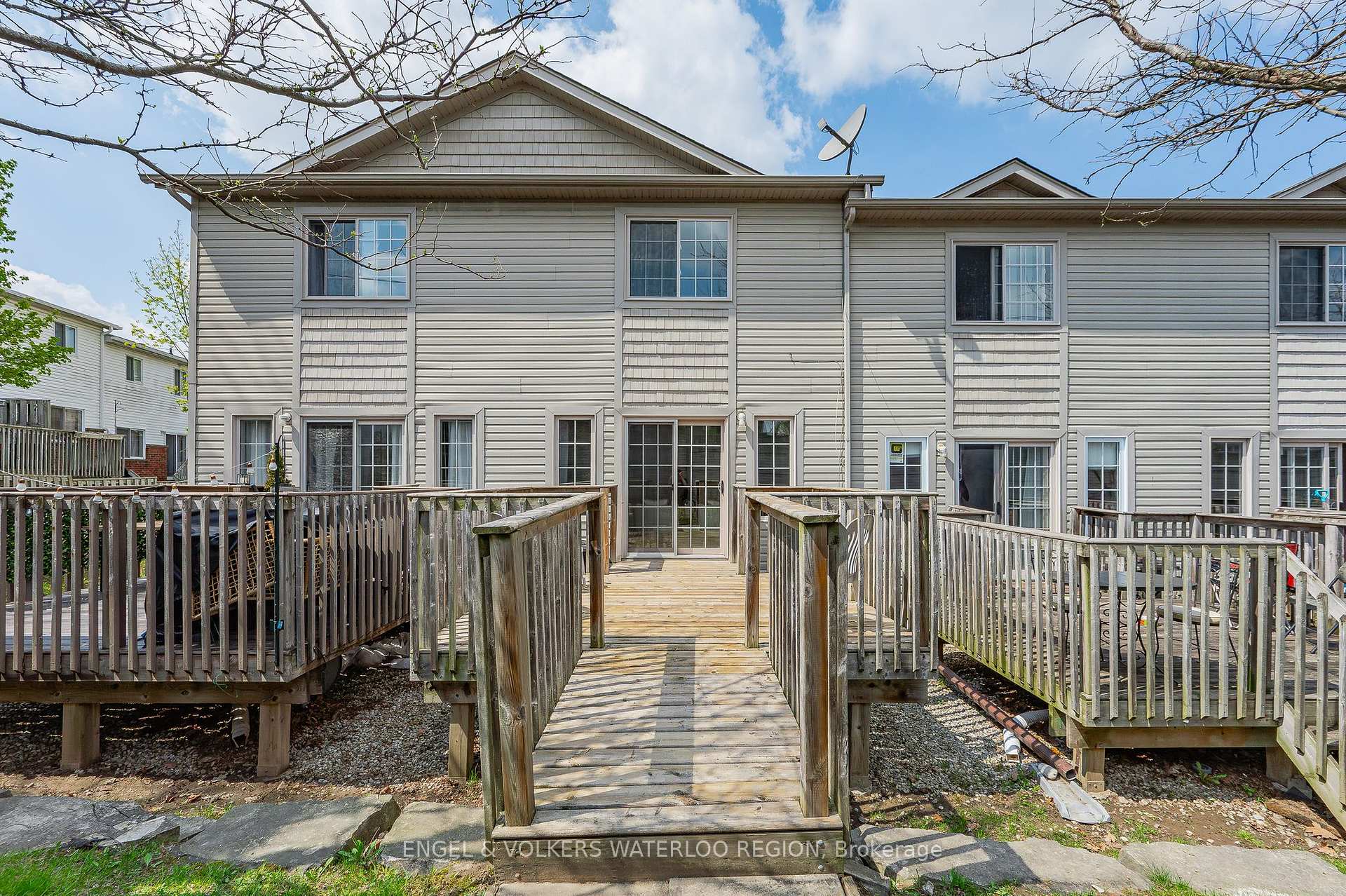 Photo 36 of Unit B8, 155 Highland Crescent, Kitchener — HOMEH