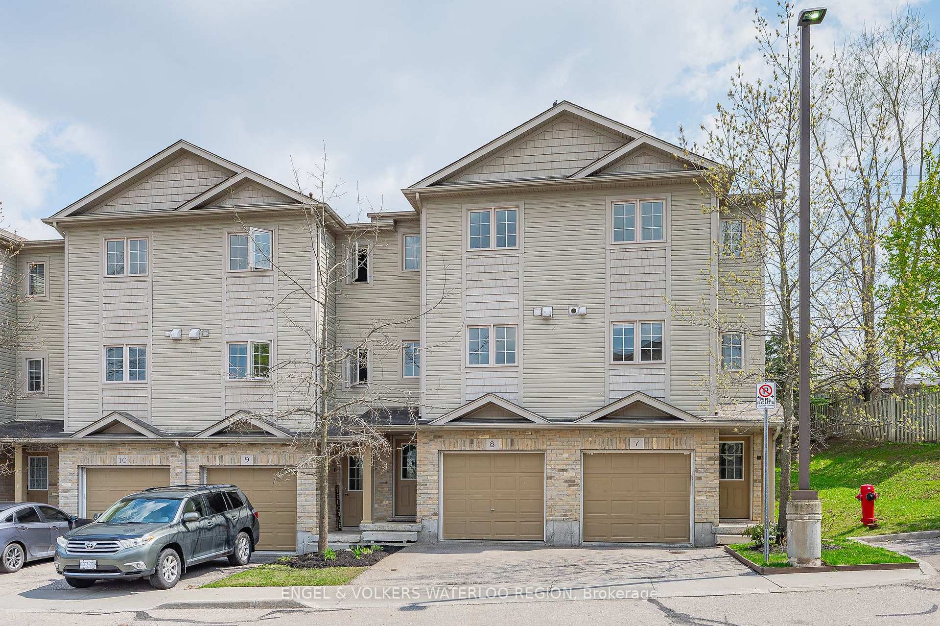 Photo 42 of Unit B8, 155 Highland Crescent, Kitchener — HOMEH