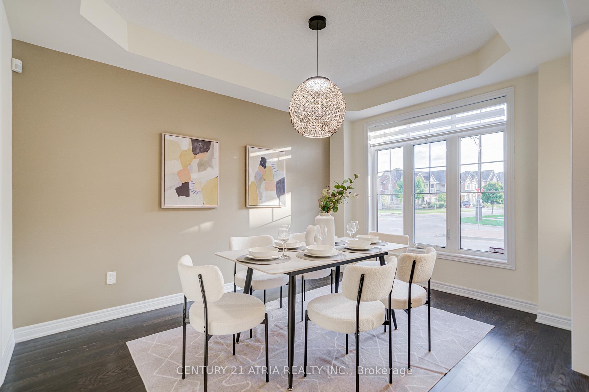 Photo 5 of 162 Harbord Street, Markham, Berczy — HOMEH