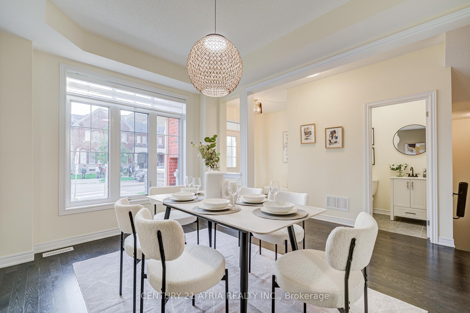 Photo 6 of 162 Harbord Street, Markham, Berczy — HOMEH