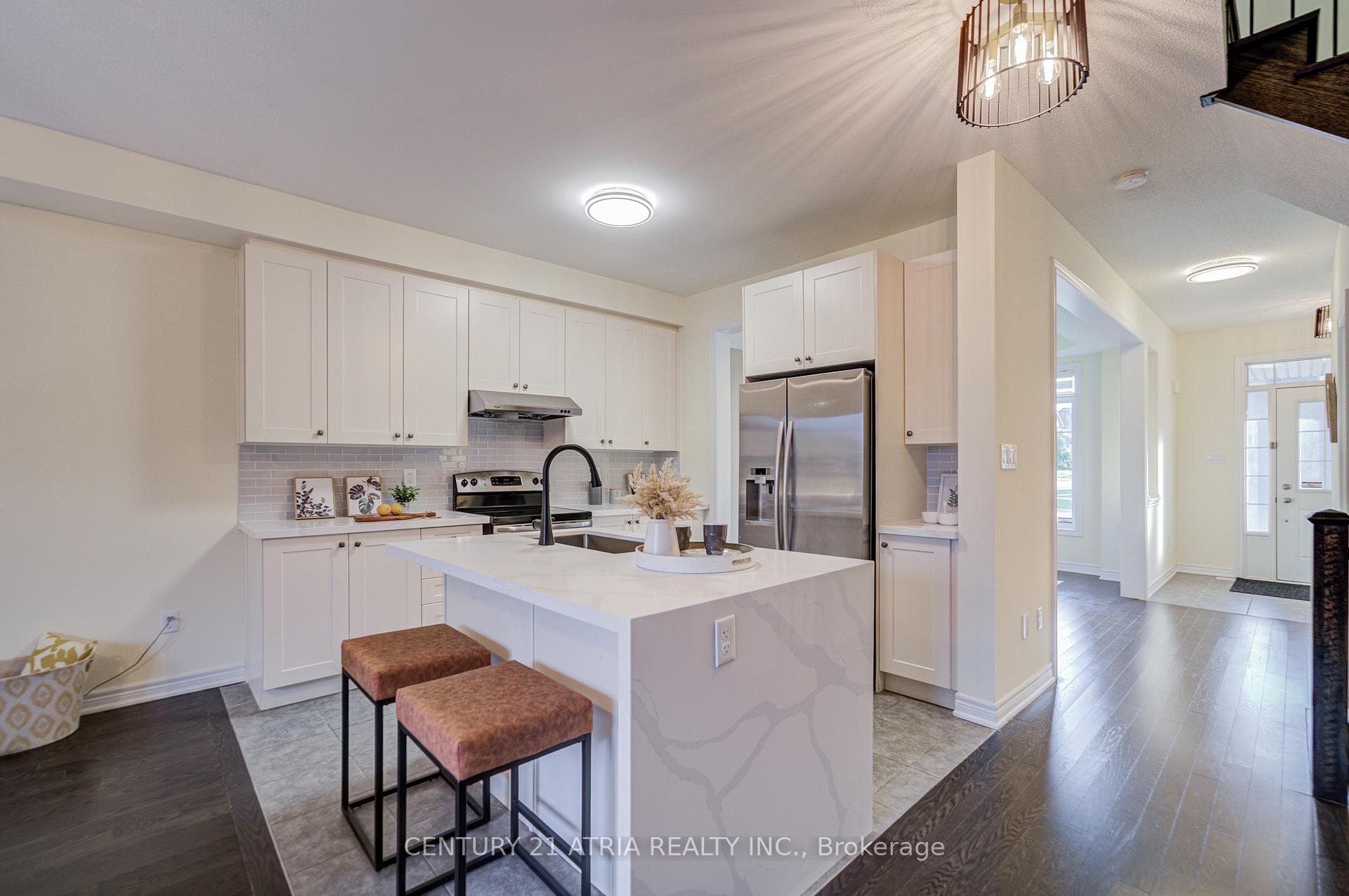 Photo 12 of 162 Harbord Street, Markham, Berczy — HOMEH
