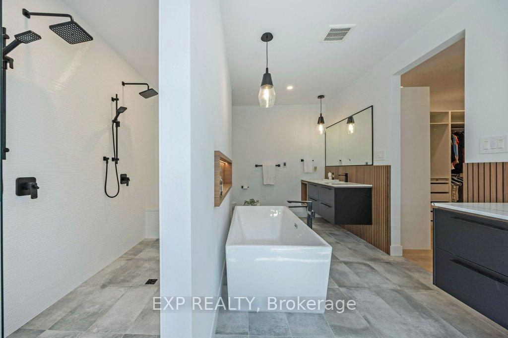 Photo 29 of 15353 Plover Mills Road, Middlesex Centre, Bryanston — HOMEH