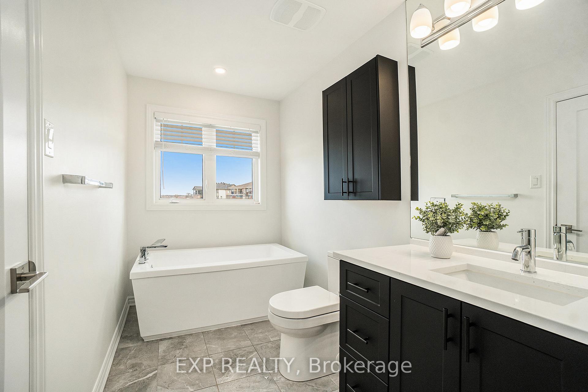 Photo 20 of 548 Arosa Way, Ottawa, Kanata - Emerald Meadows/Trailwest — HOMEH