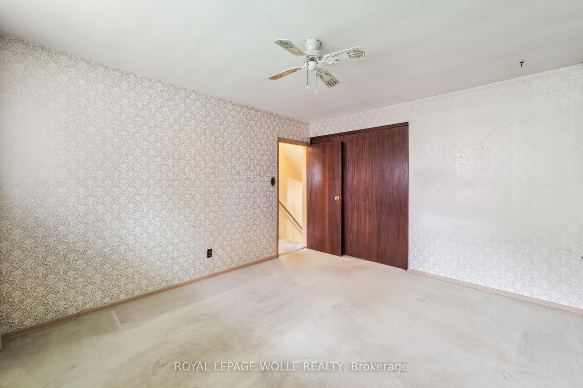 Photo 22 of 207 Sweetbriar Drive, Kitchener — HOMEH