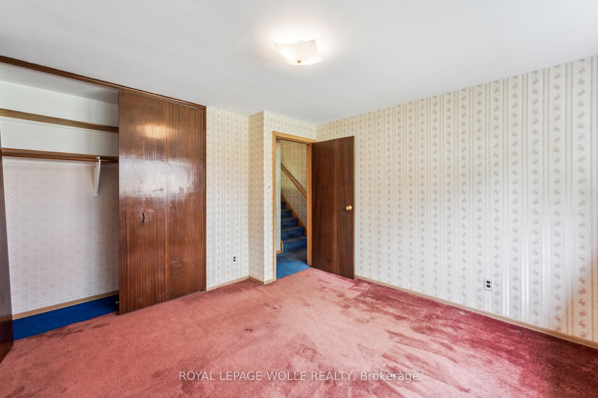 Photo 26 of 207 Sweetbriar Drive, Kitchener — HOMEH