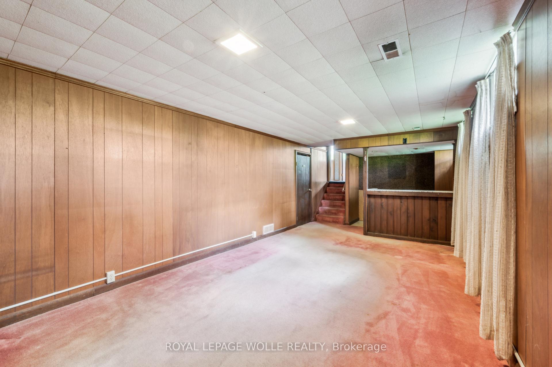 Photo 28 of 207 Sweetbriar Drive, Kitchener — HOMEH