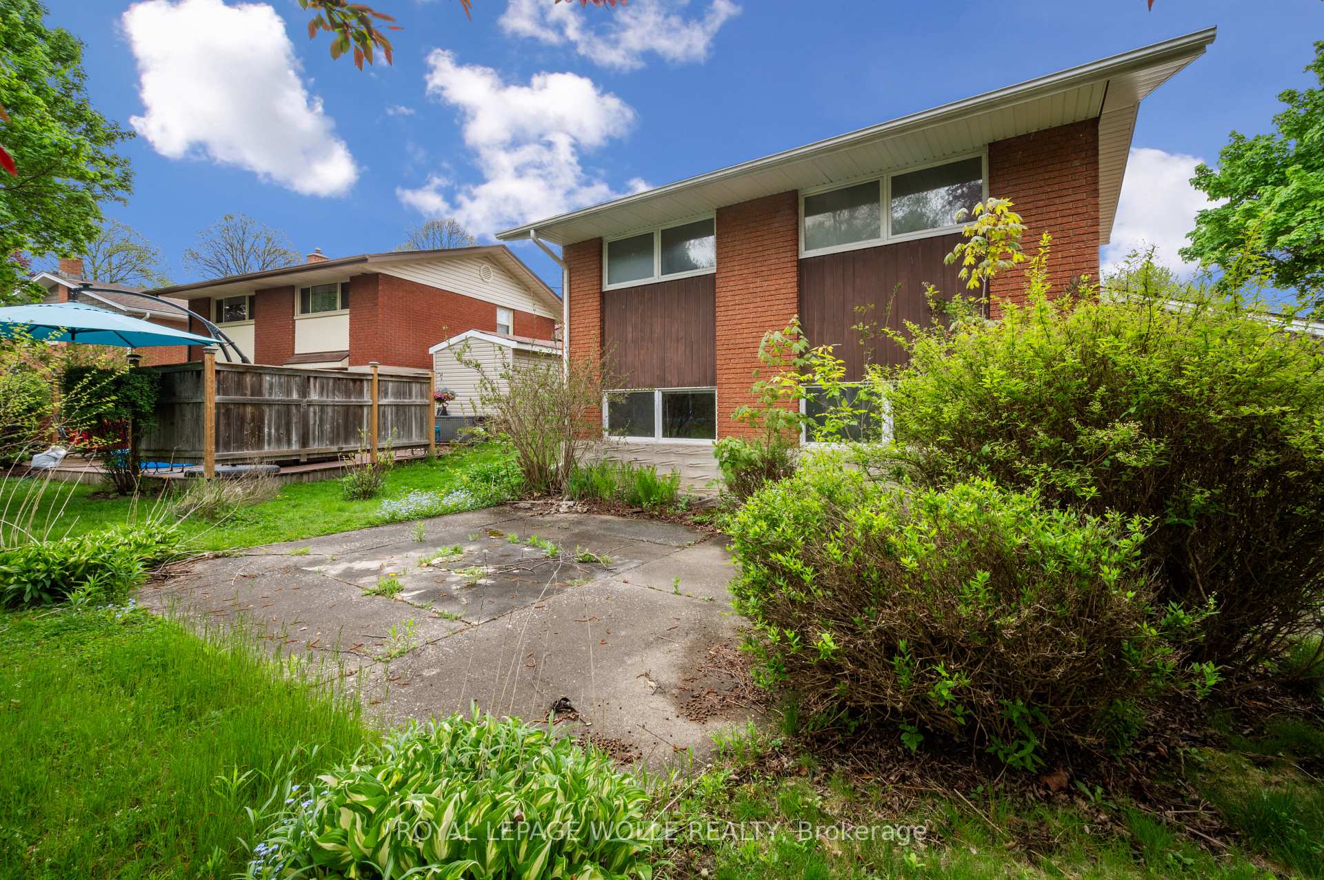 Photo 36 of 207 Sweetbriar Drive, Kitchener — HOMEH