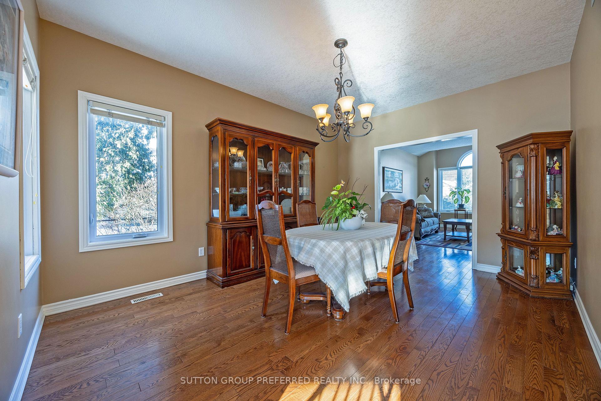 Photo 11 of 72 Atkinson Court, Middlesex Centre, Delaware Town — HOMEH