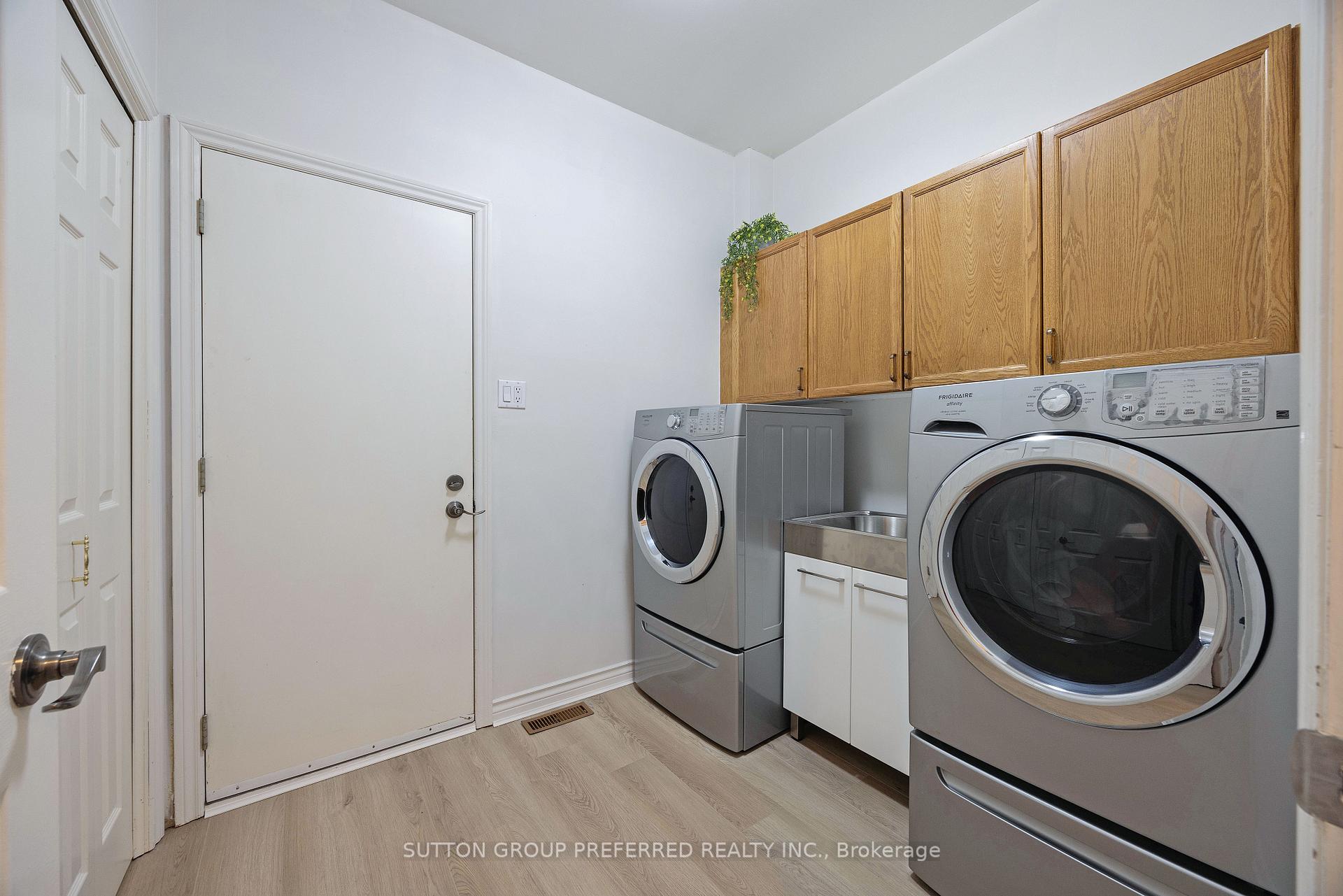 Photo 13 of 72 Atkinson Court, Middlesex Centre, Delaware Town — HOMEH