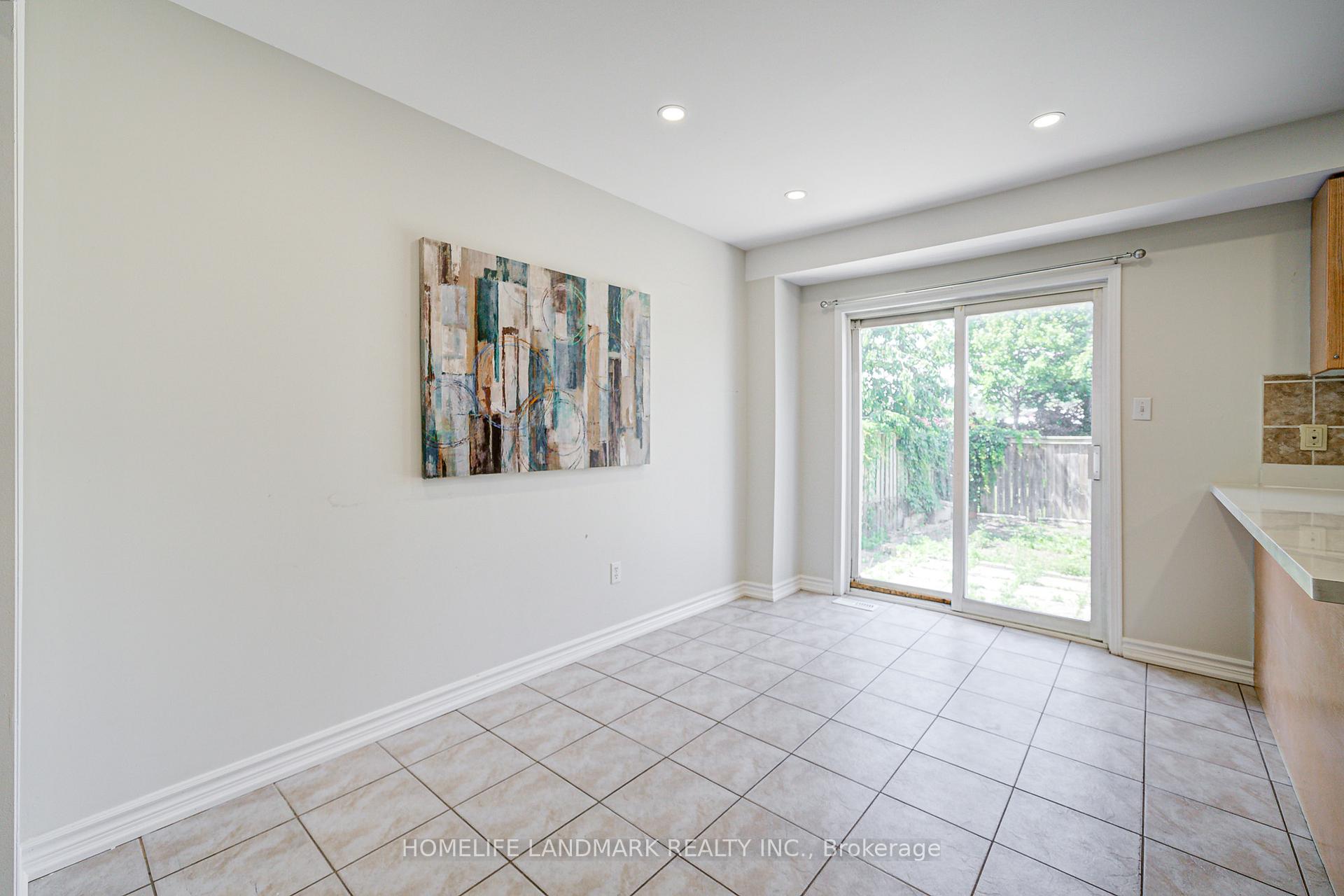 Photo 12 of 72 Billingsley Crescent, Markham, Cedarwood — HOMEH