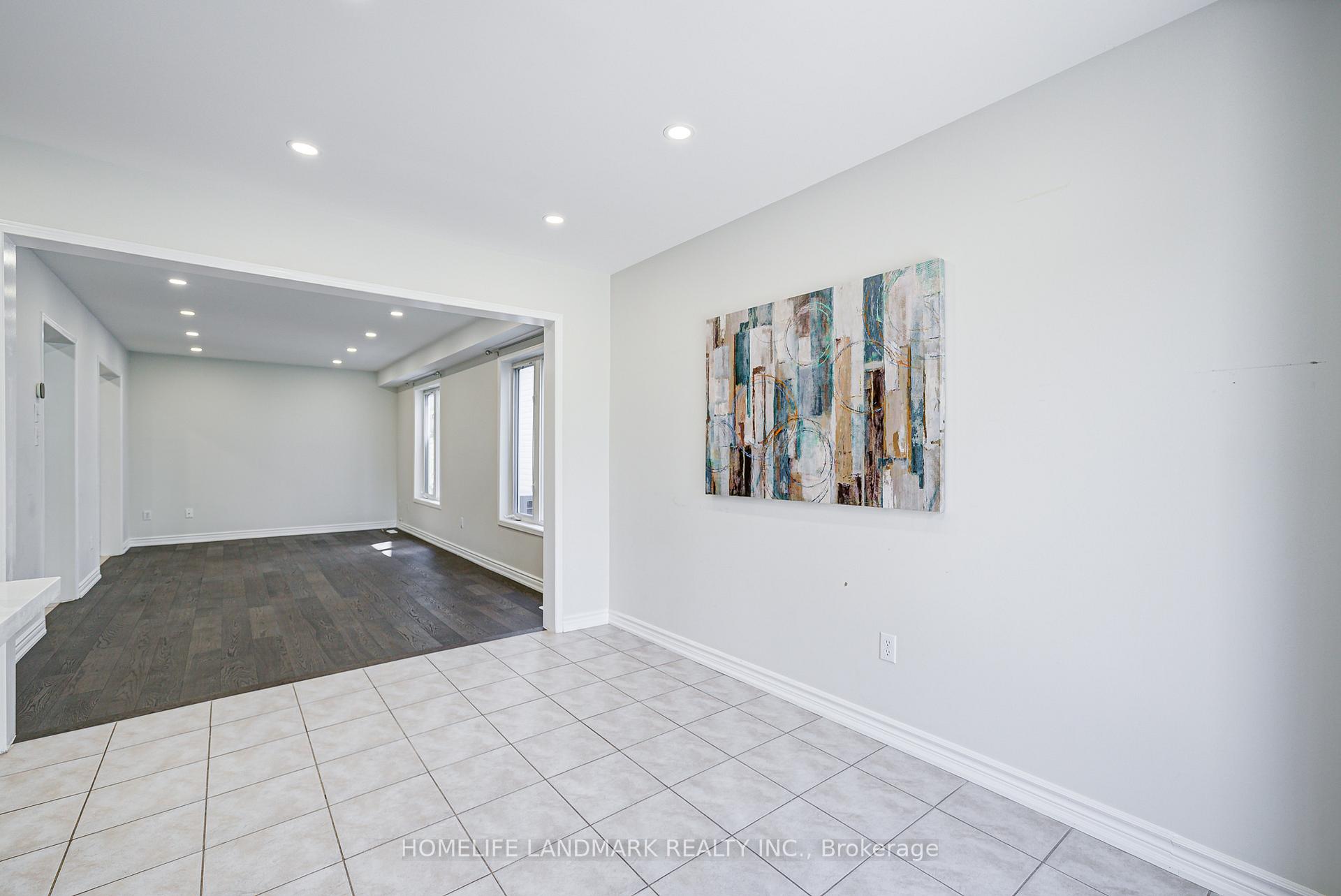 Photo 13 of 72 Billingsley Crescent, Markham, Cedarwood — HOMEH