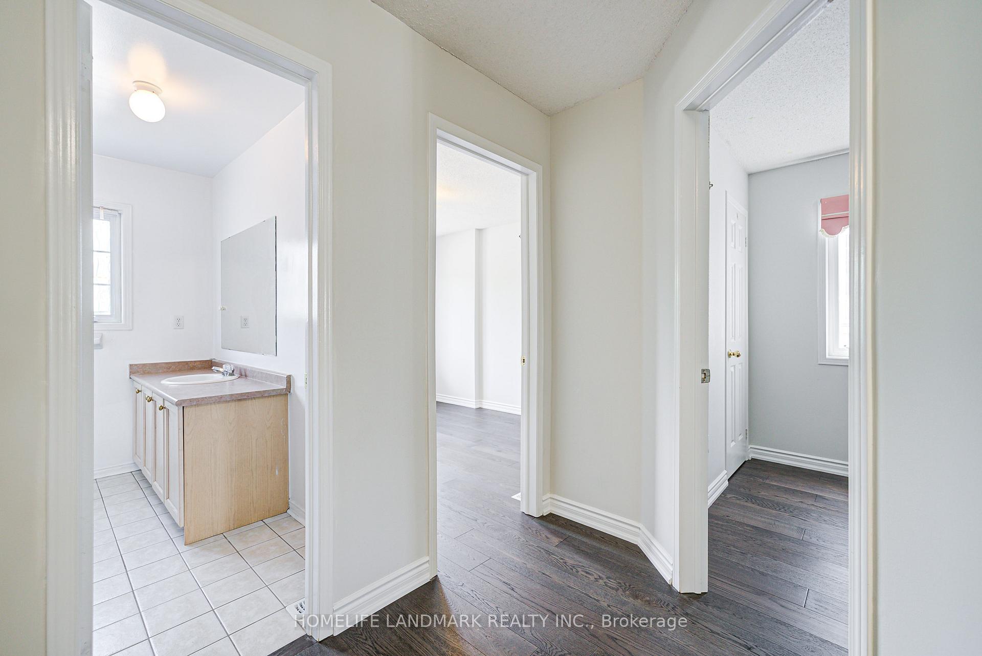 Photo 25 of 72 Billingsley Crescent, Markham, Cedarwood — HOMEH