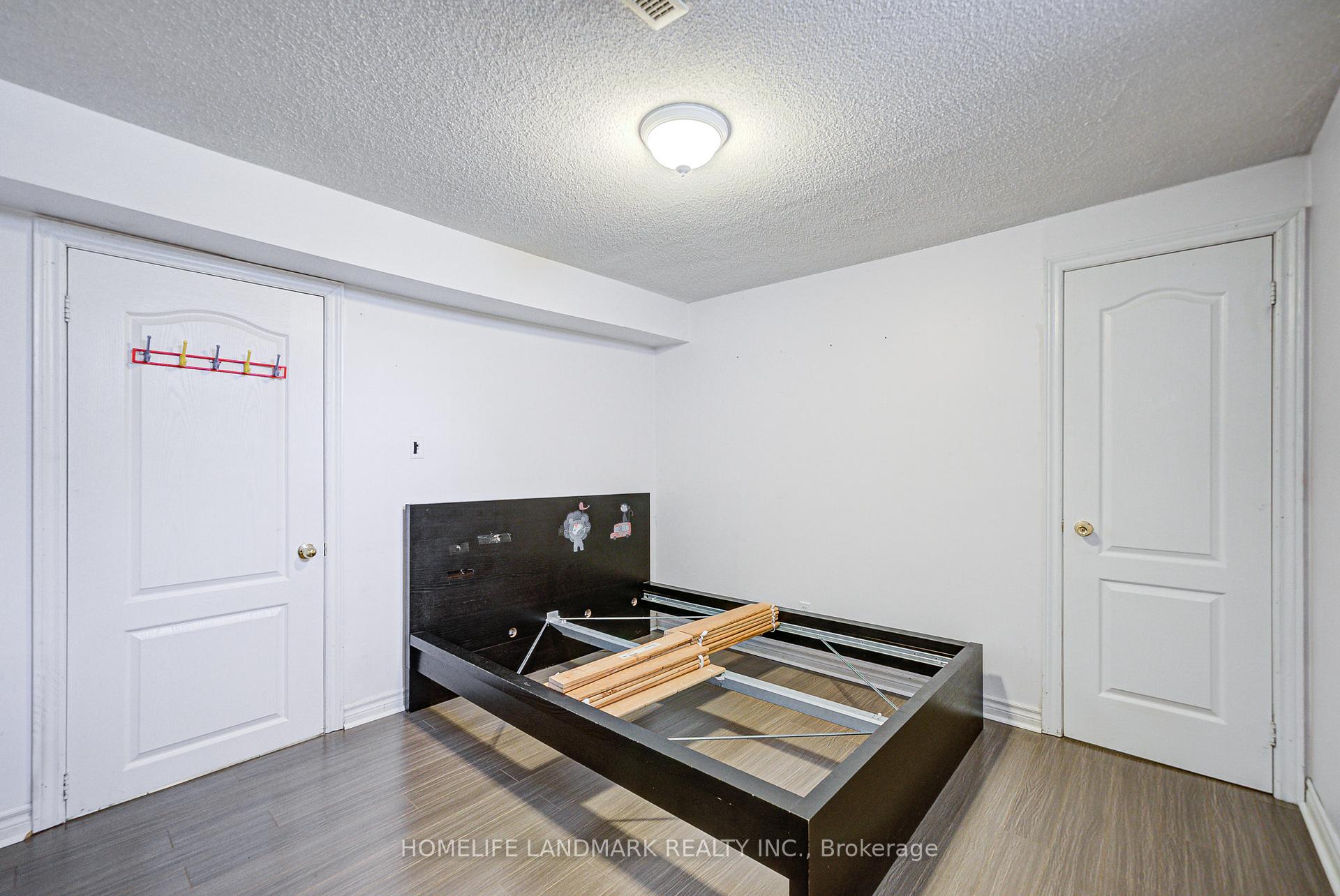 Photo 47 of 72 Billingsley Crescent, Markham, Cedarwood — HOMEH