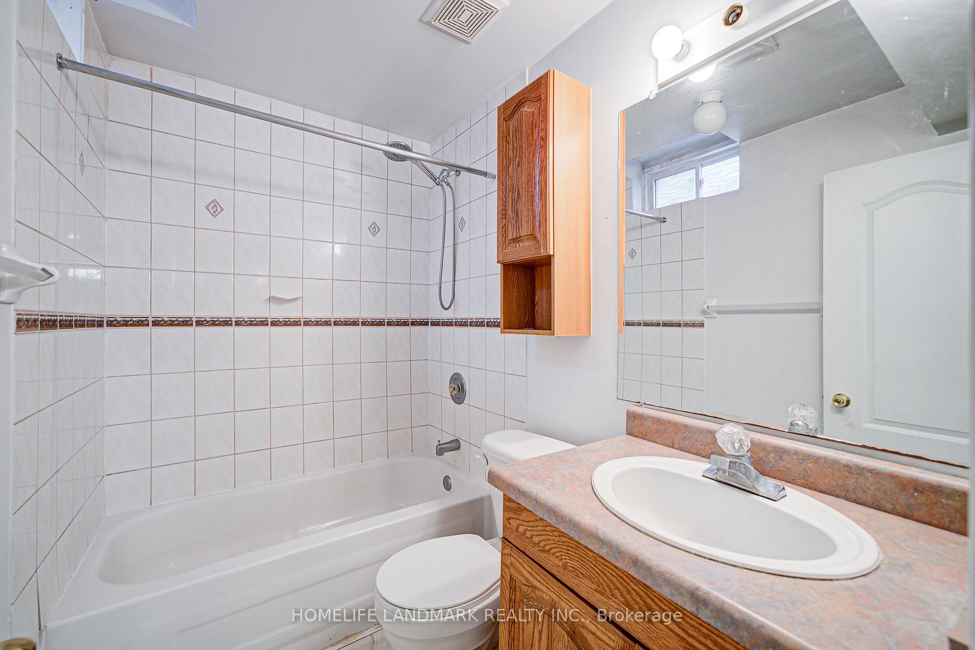 Photo 48 of 72 Billingsley Crescent, Markham, Cedarwood — HOMEH