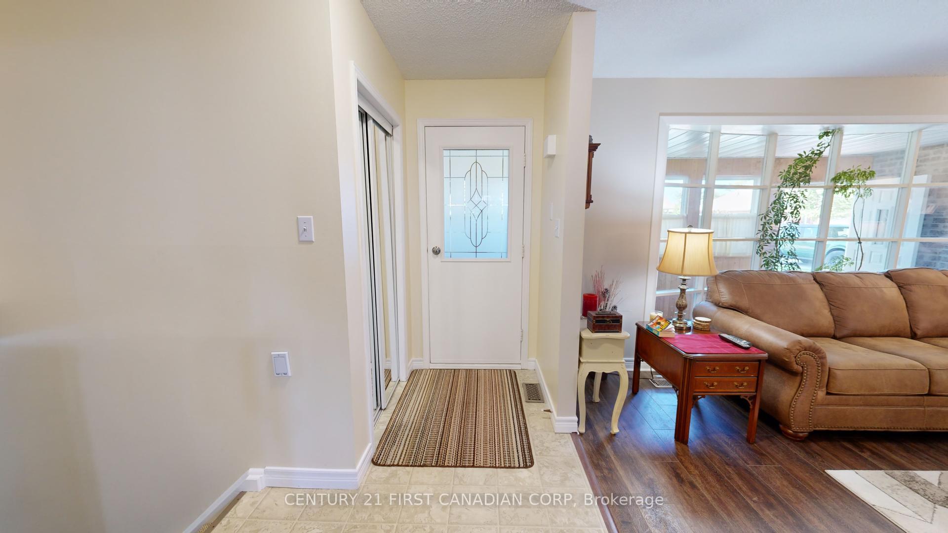 Photo 4 of 27 Adelaide Street, Minto — HOMEH