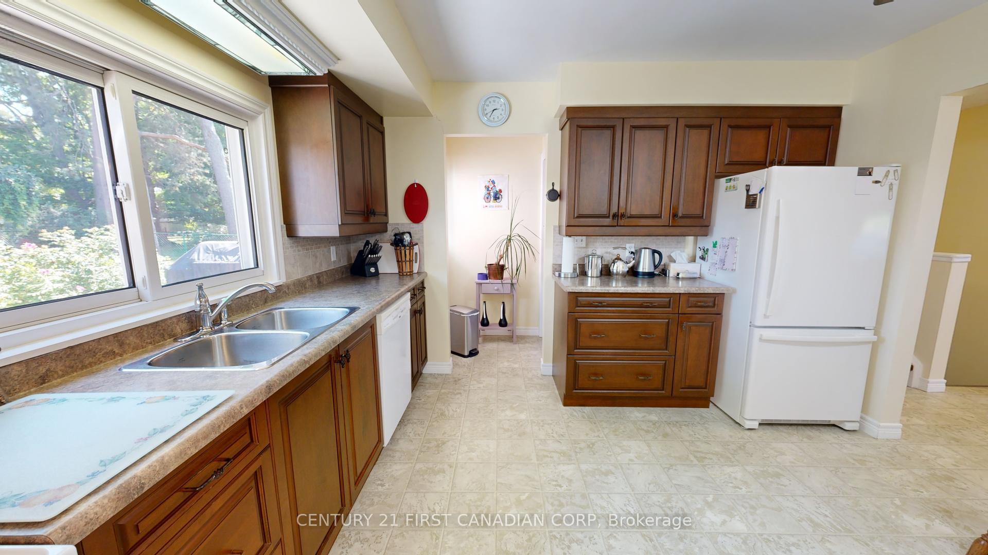 Photo 11 of 27 Adelaide Street, Minto — HOMEH