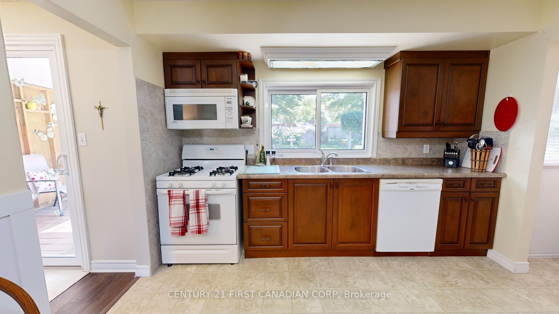 Photo 13 of 27 Adelaide Street, Minto — HOMEH