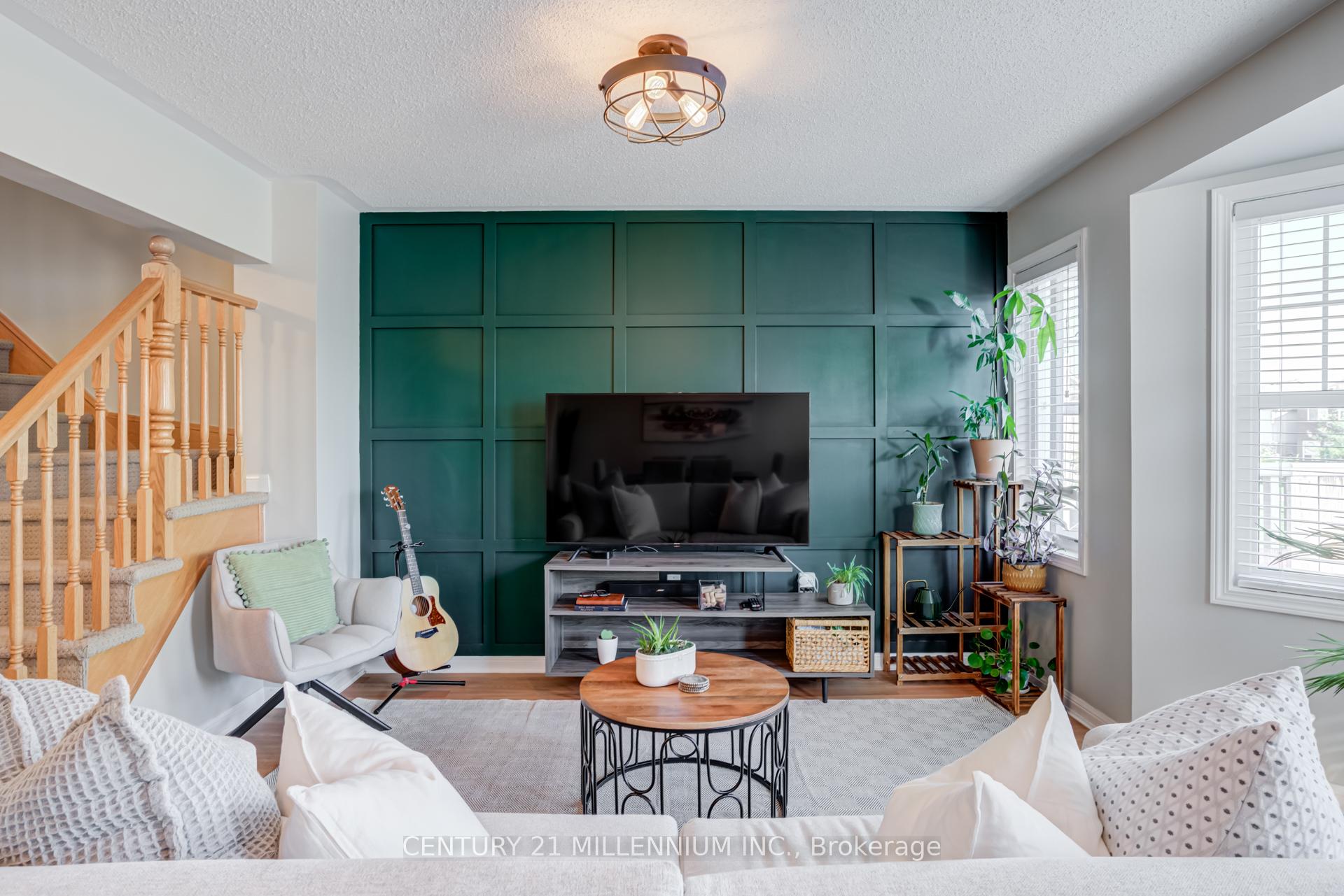 Photo 18 of 914 Ambroise Crescent, Milton, Coates — HOMEH