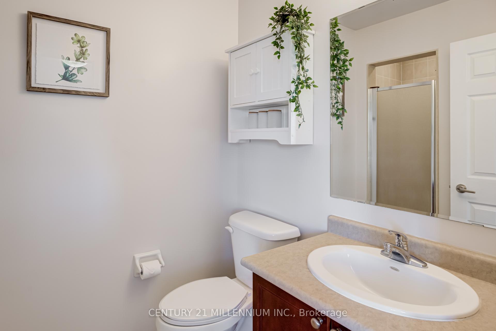 Photo 25 of 914 Ambroise Crescent, Milton, Coates — HOMEH
