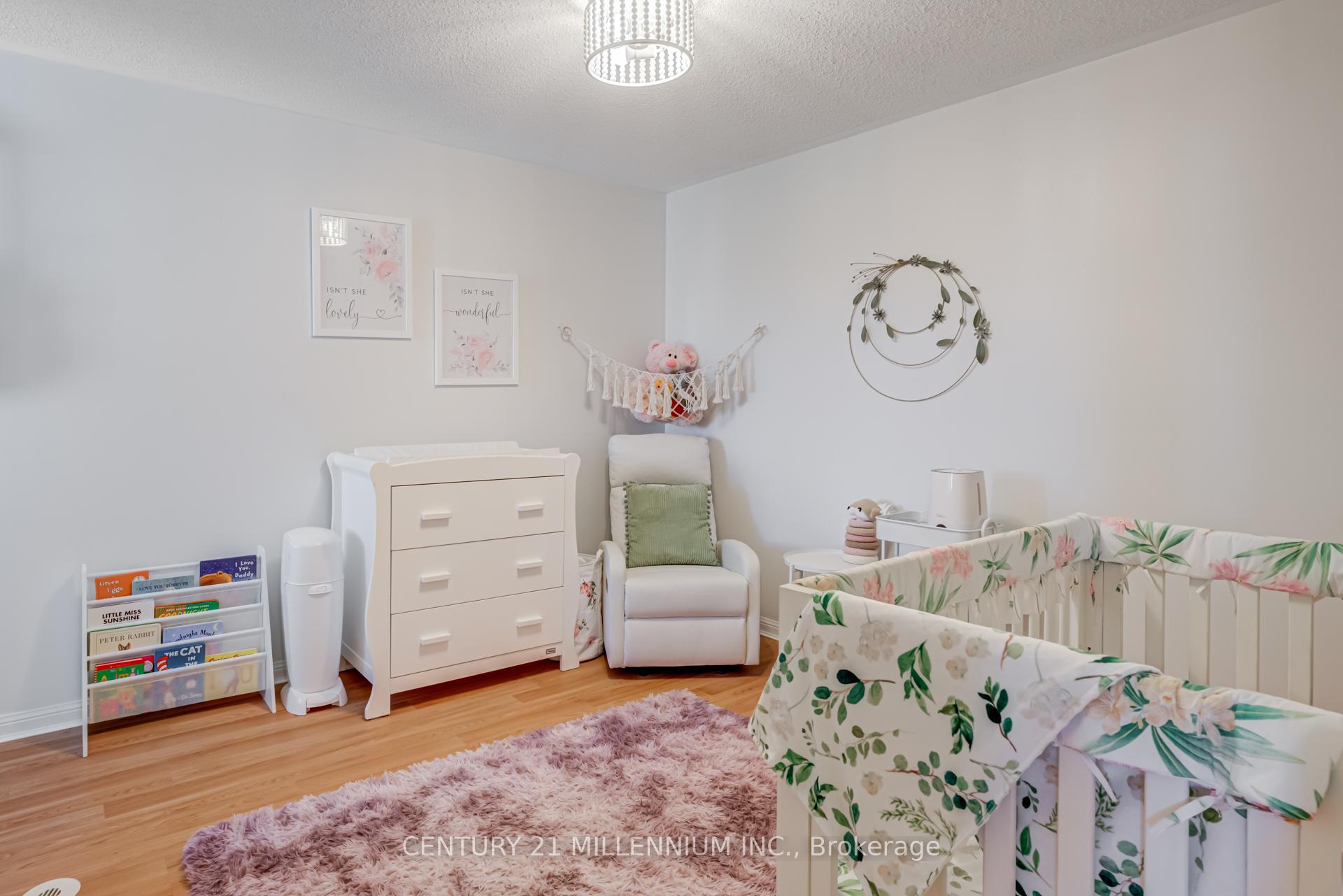 Photo 28 of 914 Ambroise Crescent, Milton, Coates — HOMEH
