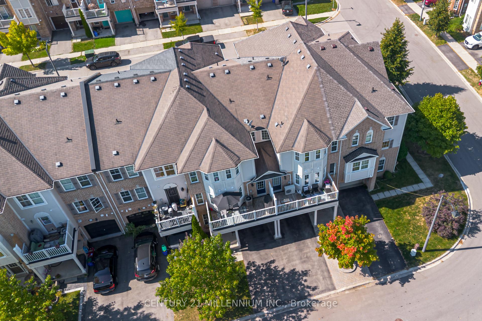 Photo 39 of 914 Ambroise Crescent, Milton, Coates — HOMEH