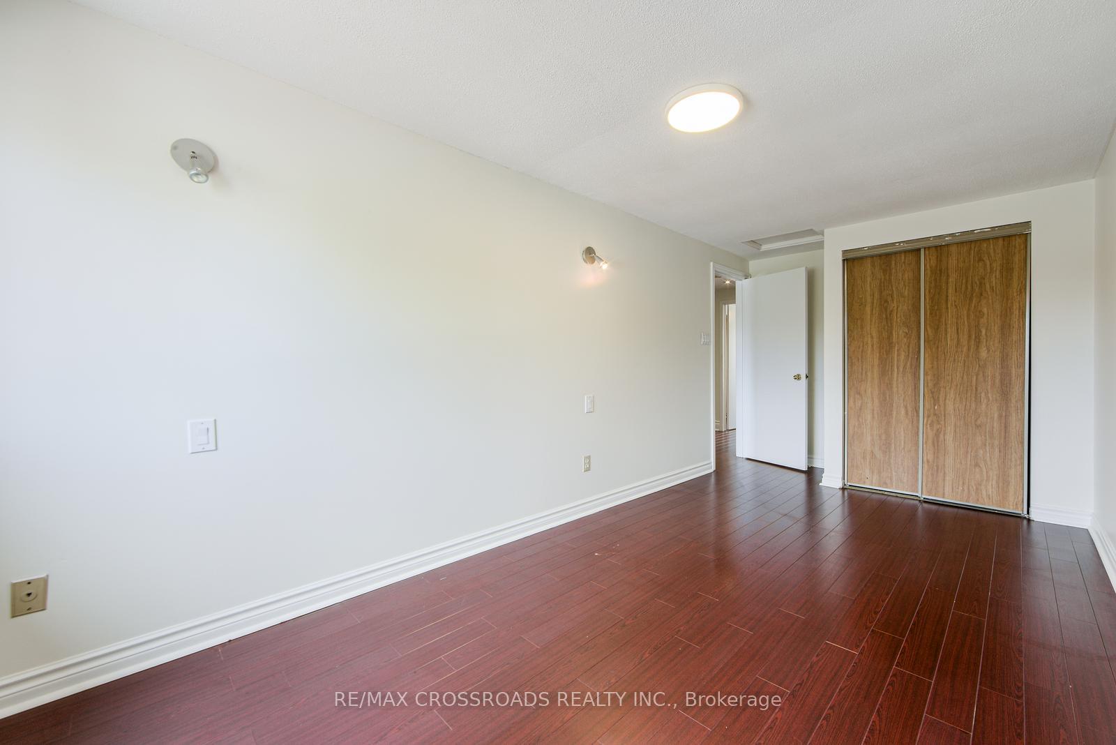 Photo 21 of 113 Bedale Crescent, Markham, Milliken Mills West — HOMEH