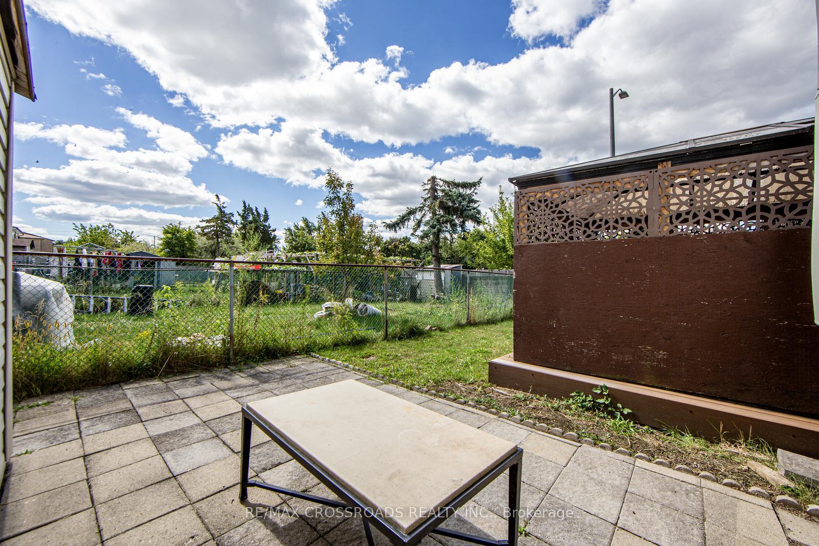 Photo 30 of 113 Bedale Crescent, Markham, Milliken Mills West — HOMEH