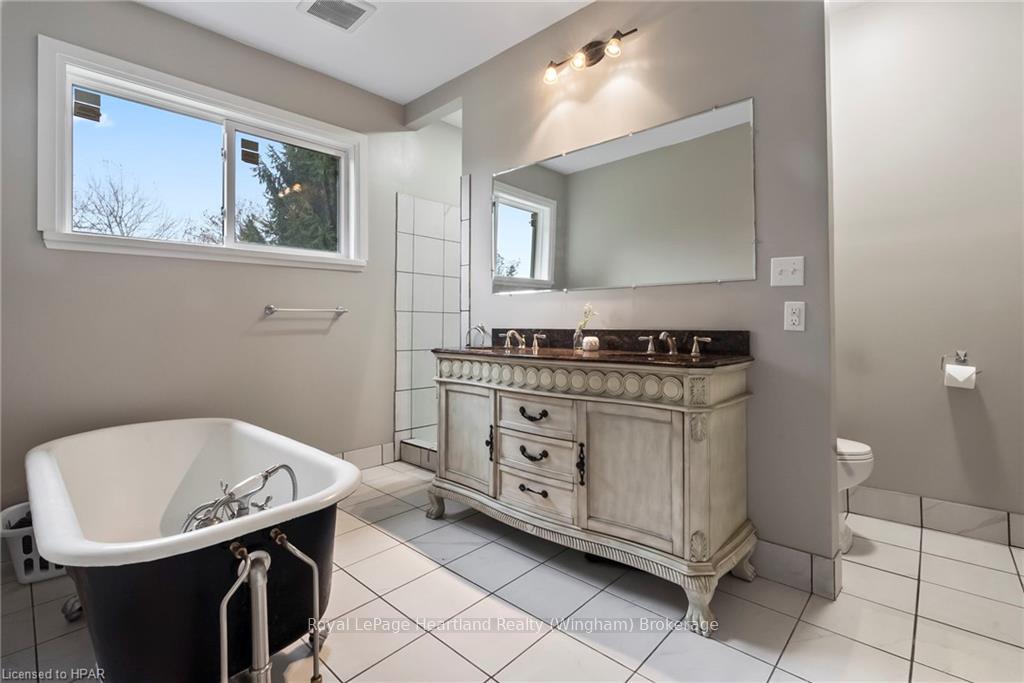 Photo 16 of 53 Robertson Street, Minto — HOMEH