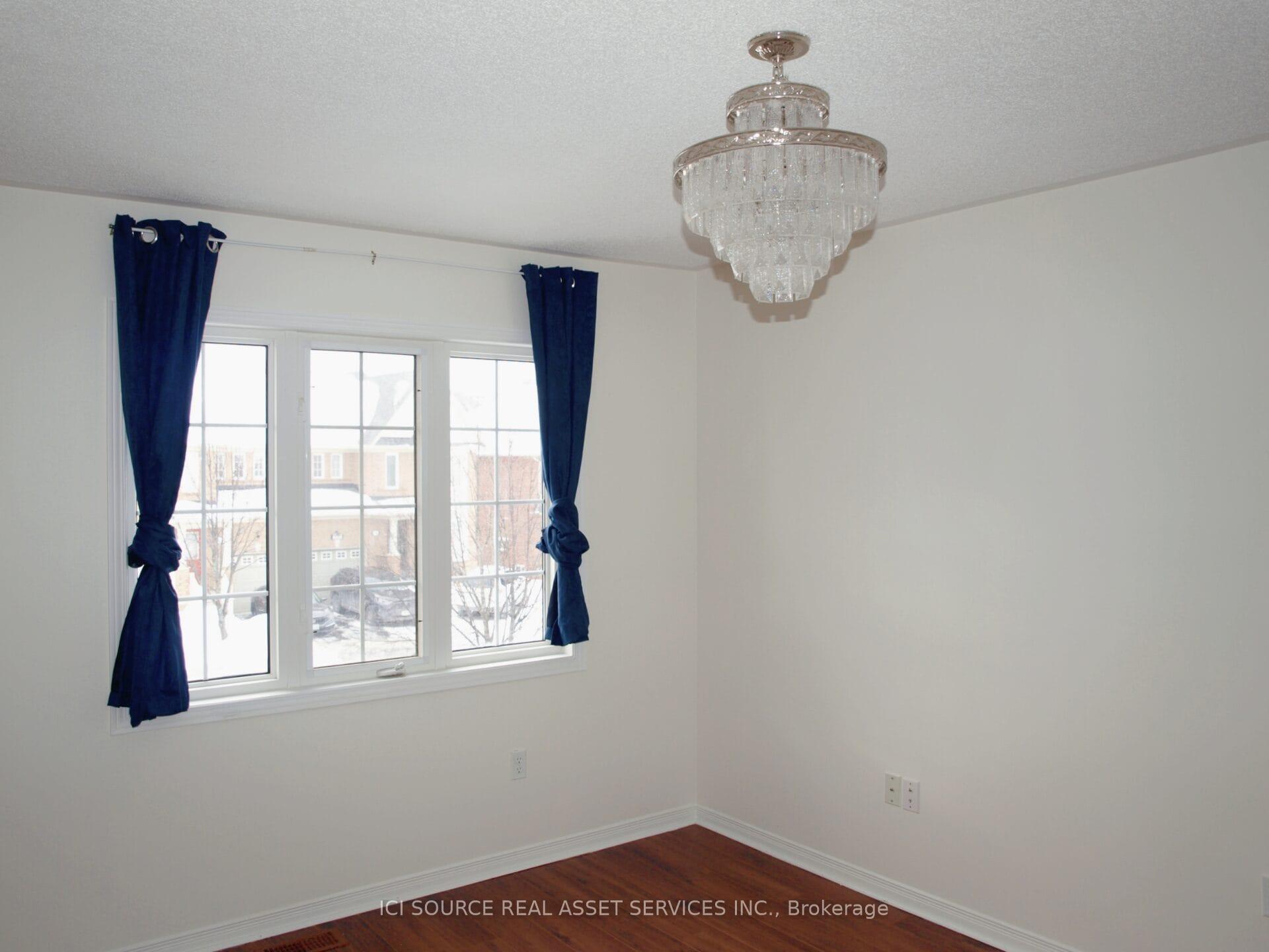 Photo 13 of 217 Hammersly Boulevard, Markham, Wismer — HOMEH