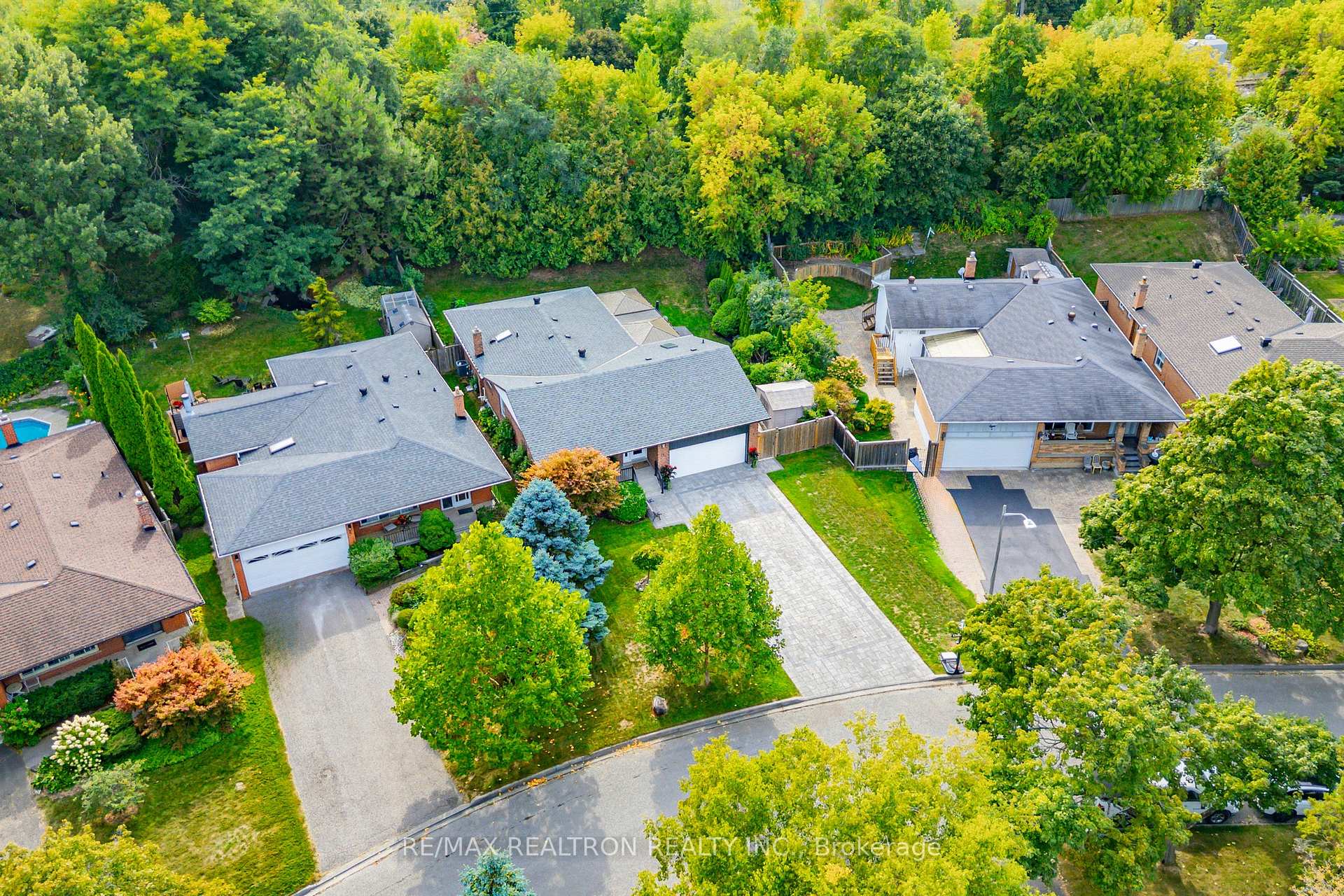 Photo 1 of 6 Coral Harbour Crescent, Markham, Bayview Fairway-Bayview Country Club Estates — HOMEH