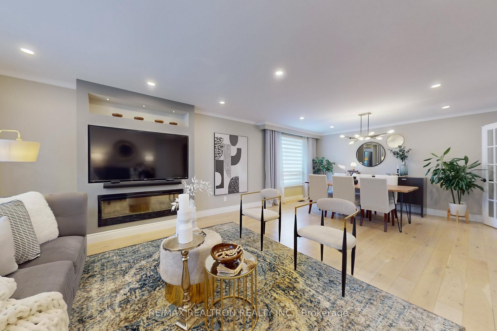 Photo 5 of 6 Coral Harbour Crescent, Markham, Bayview Fairway-Bayview Country Club Estates — HOMEH
