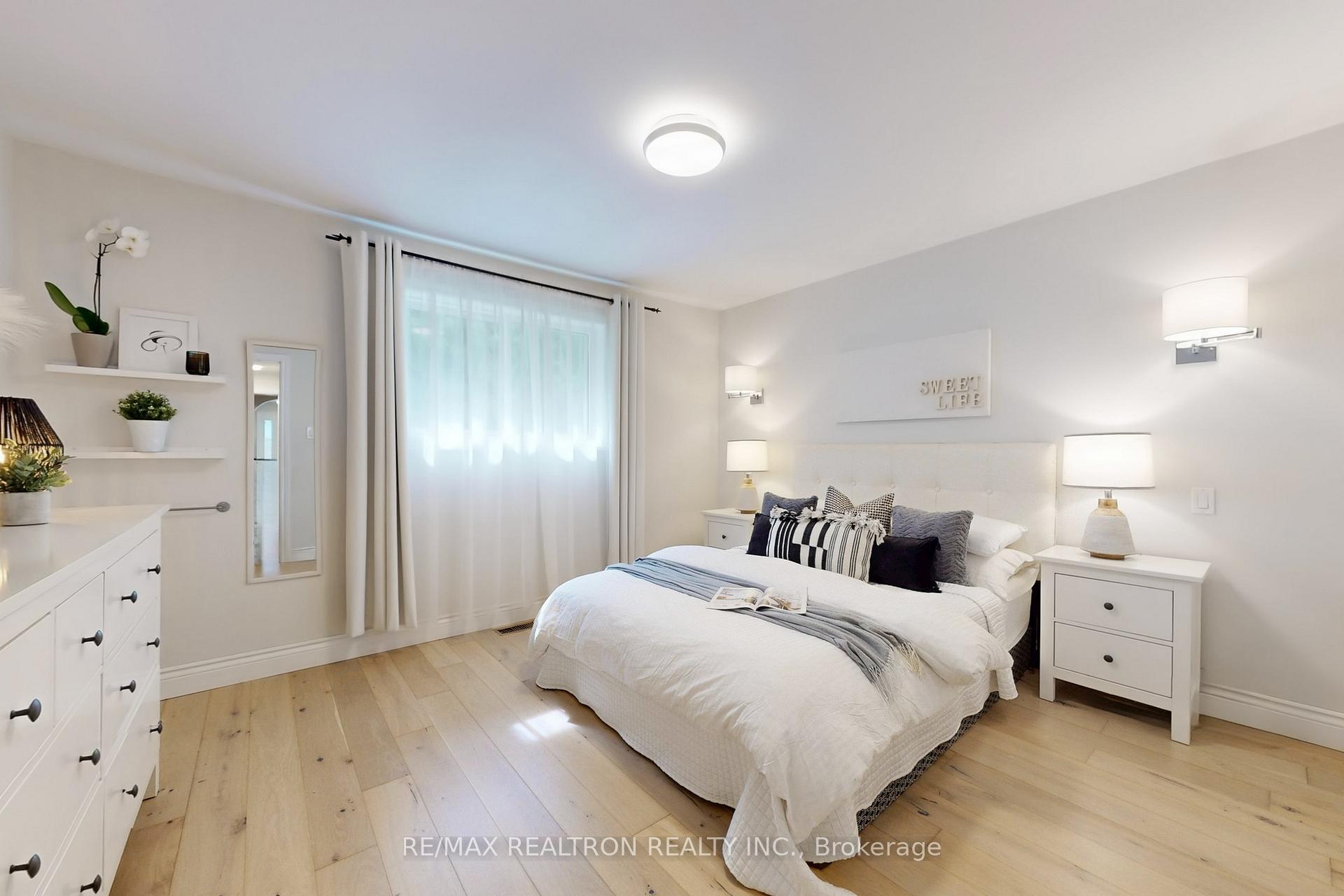 Photo 19 of 6 Coral Harbour Crescent, Markham, Bayview Fairway-Bayview Country Club Estates — HOMEH