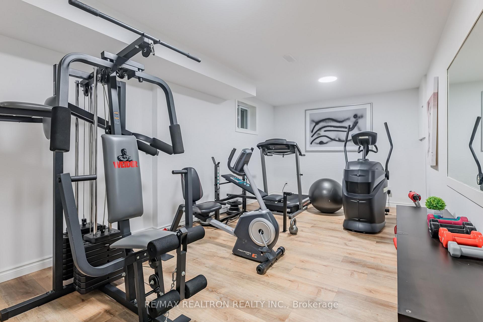Photo 34 of 6 Coral Harbour Crescent, Markham, Bayview Fairway-Bayview Country Club Estates — HOMEH